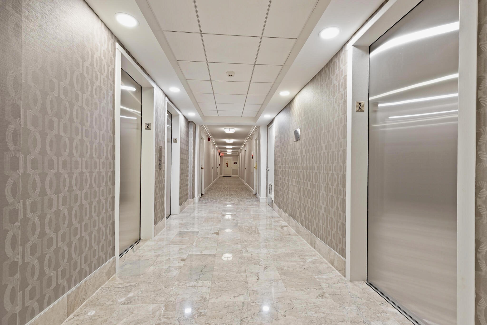 9 Hawthorne Place Unit 2J, West End, Boston, MA 02114 - Image 2