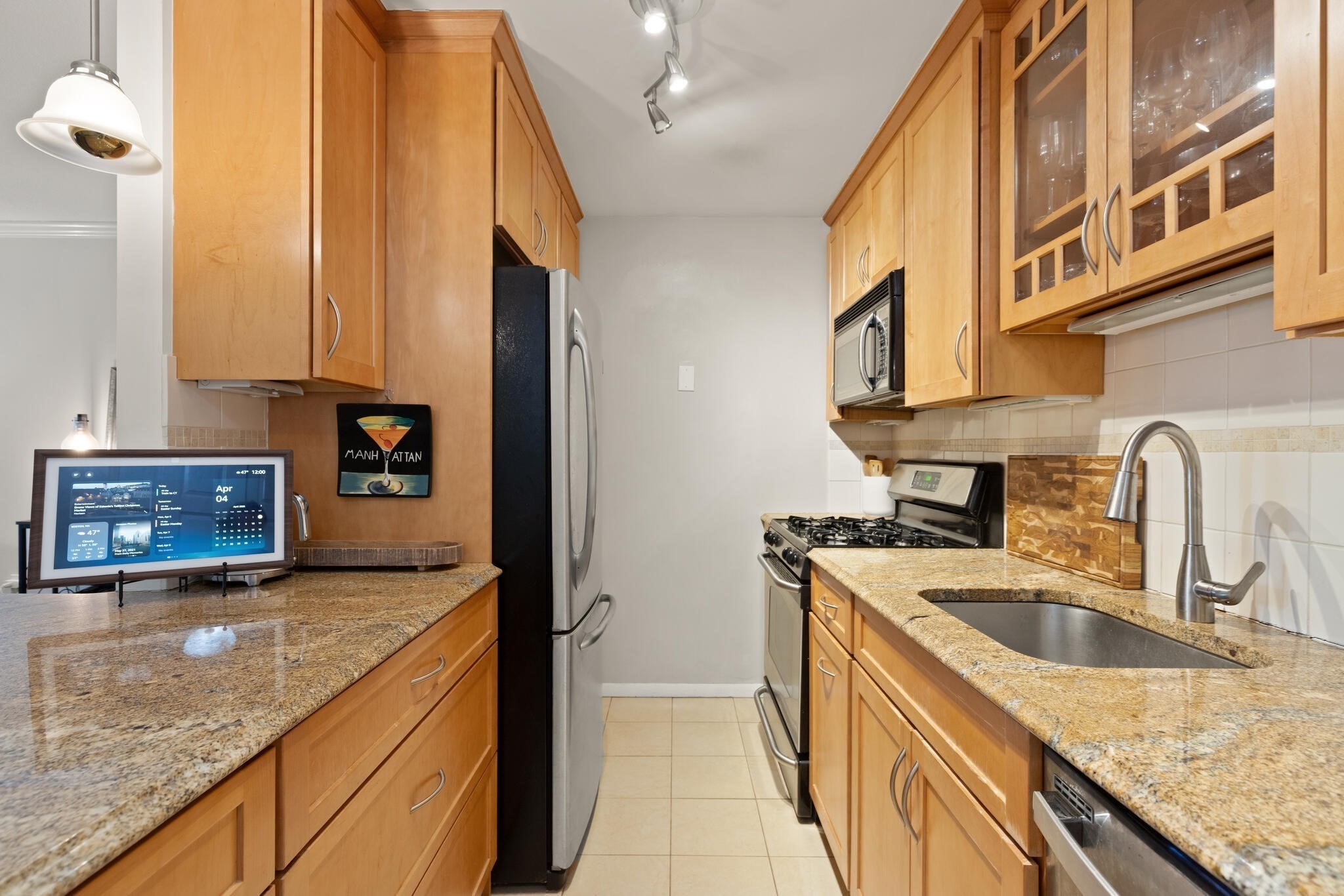 9 Hawthorne Place Unit 2J, West End, Boston, MA 02114 - Image 12