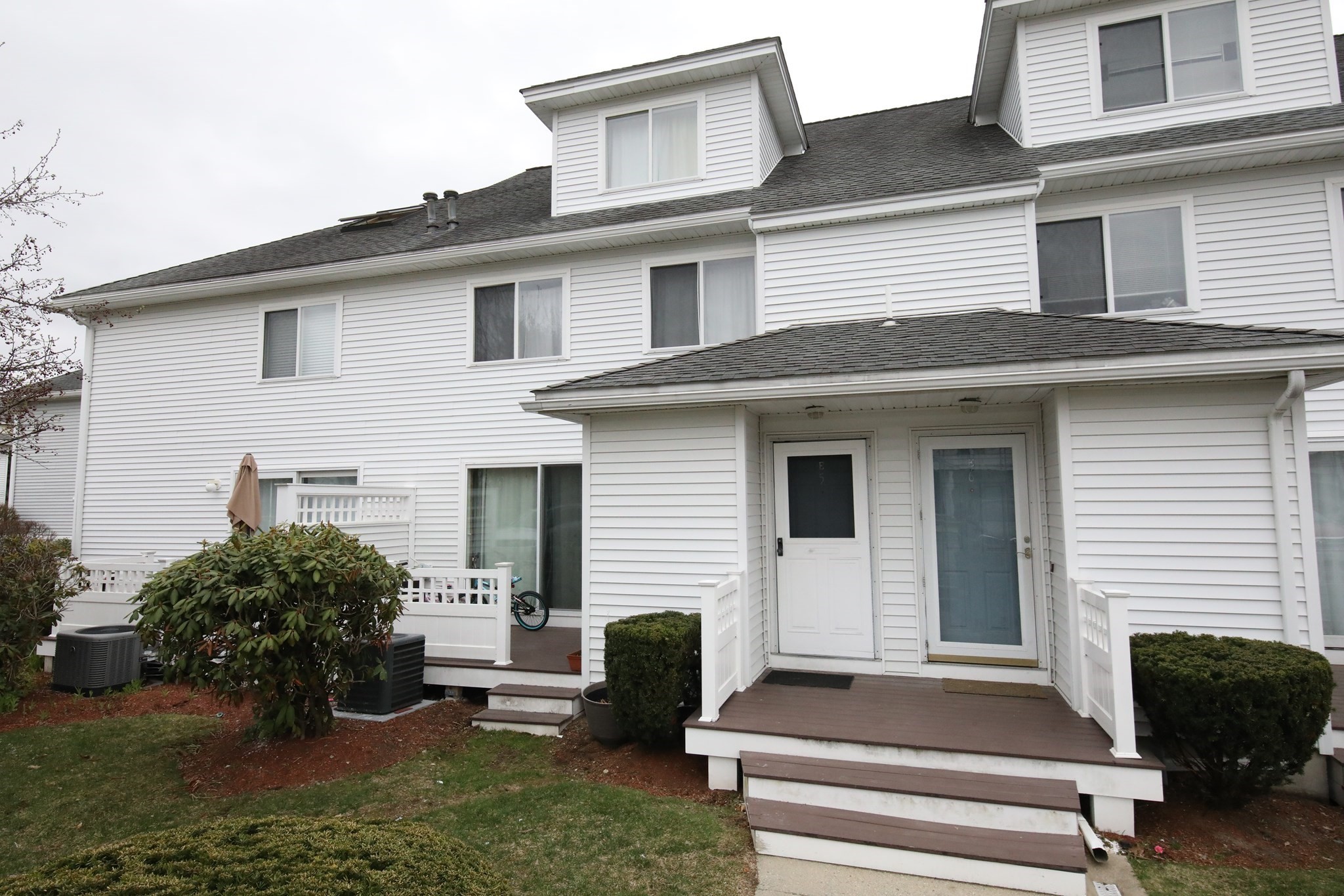 360 Littleton Unit E5, Chelmsford, MA 01824