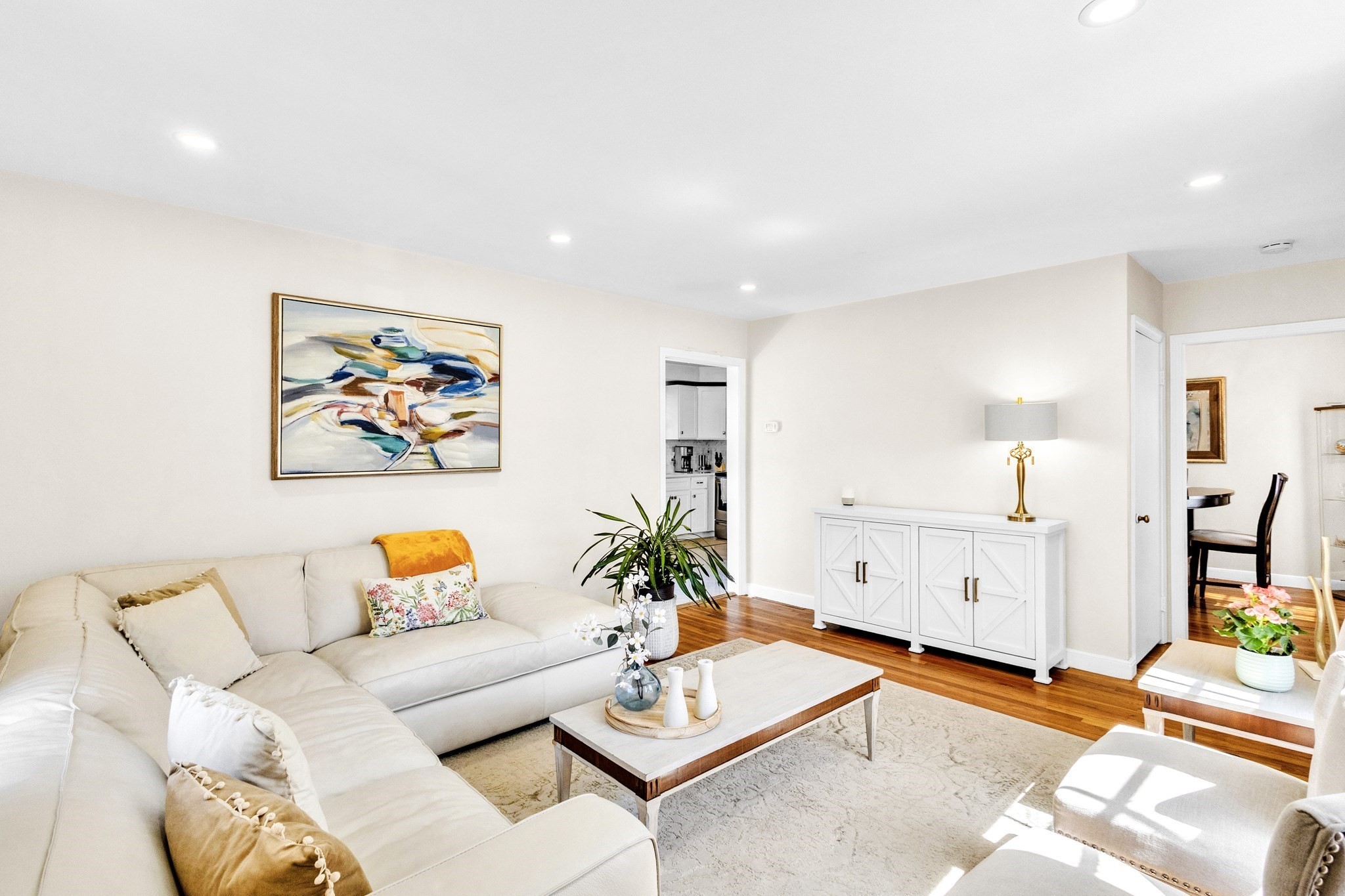 18 Mayflower Rd, Northborough, MA 01532