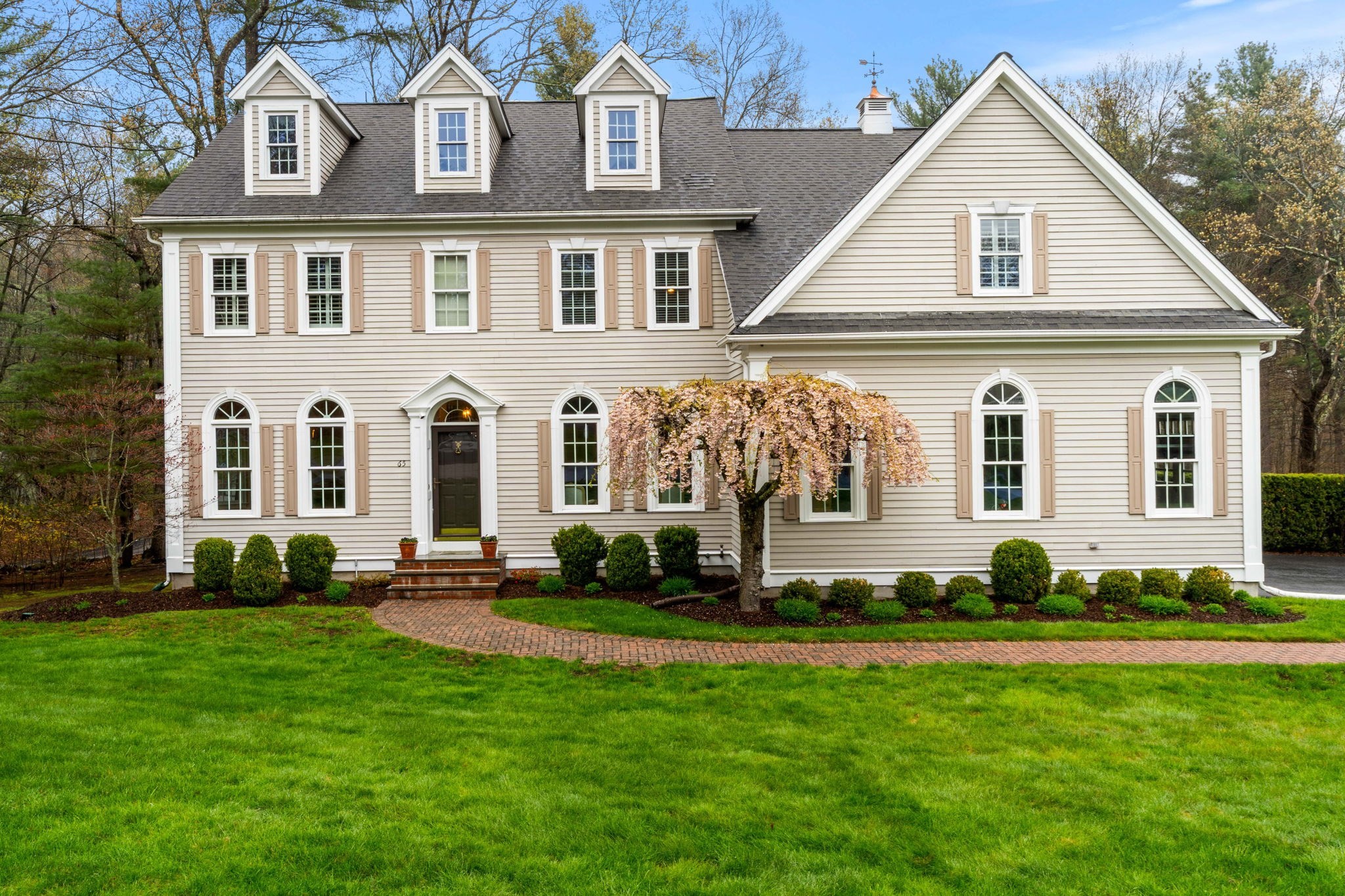 65 Deerpath, Dedham, MA 02026