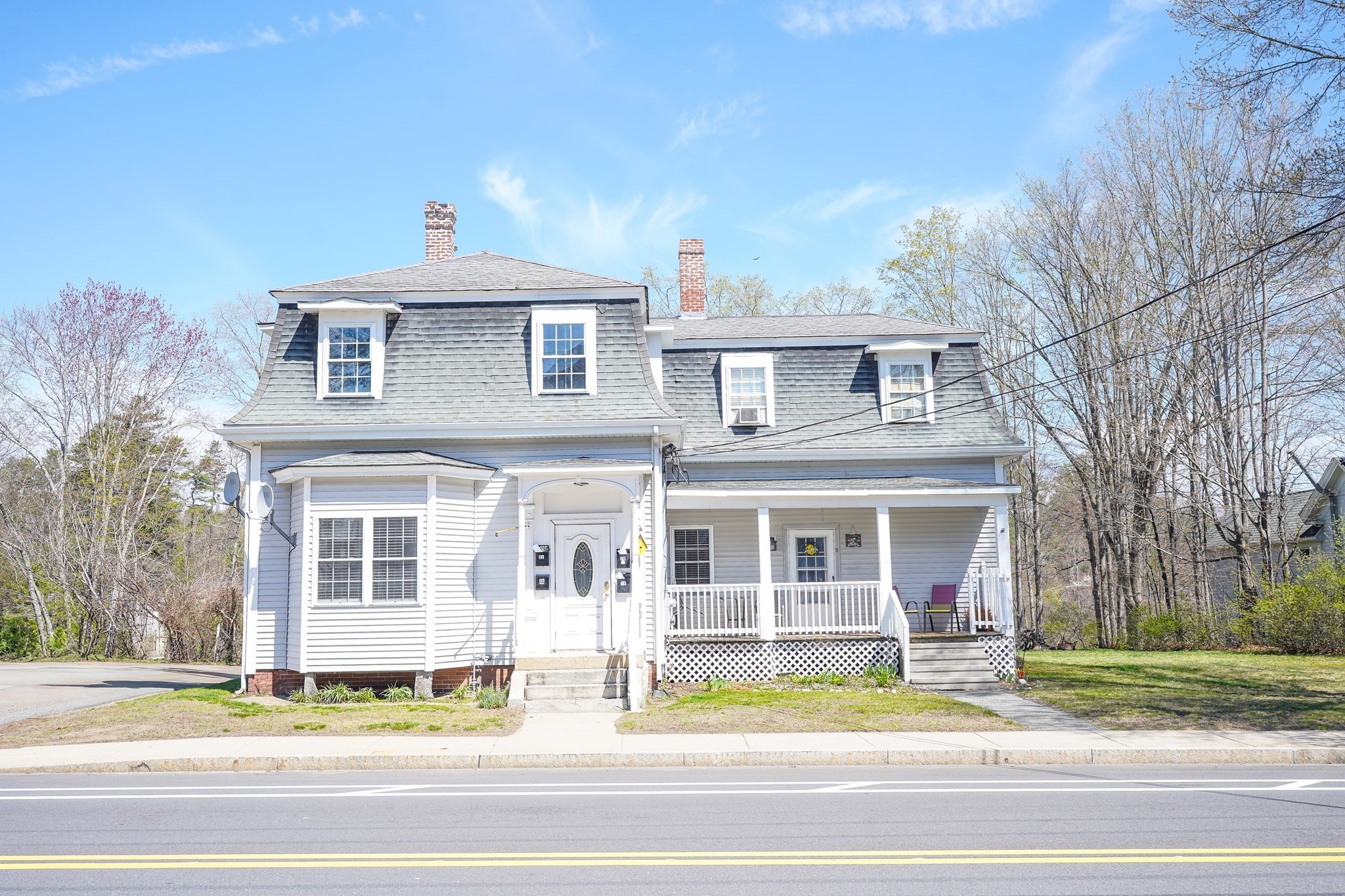 71 W Main St, Ayer, MA 01432