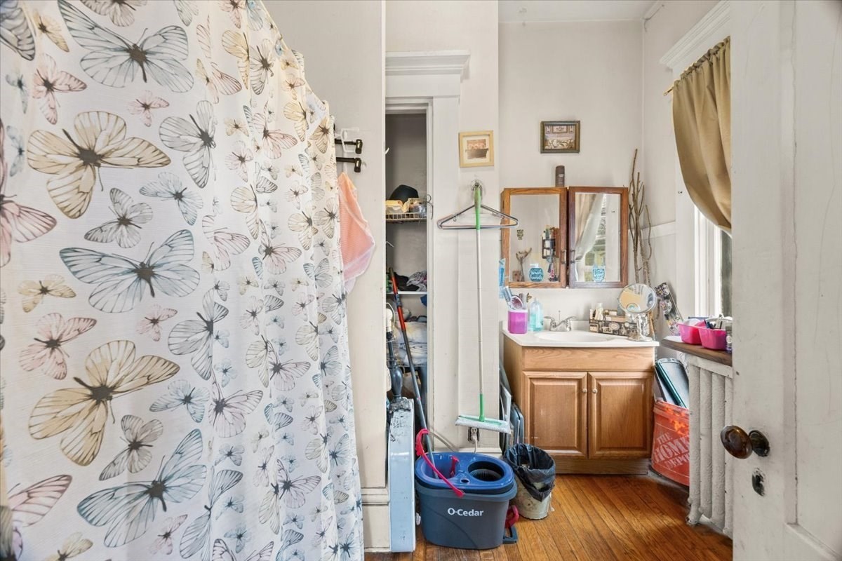 179 Cottage St, New Bedford, MA 02740 - Image 30