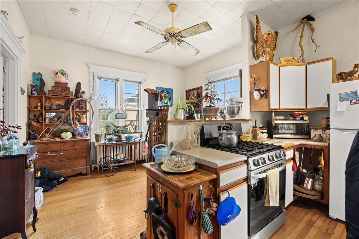 179 Cottage St, New Bedford, MA 02740 - Image 32