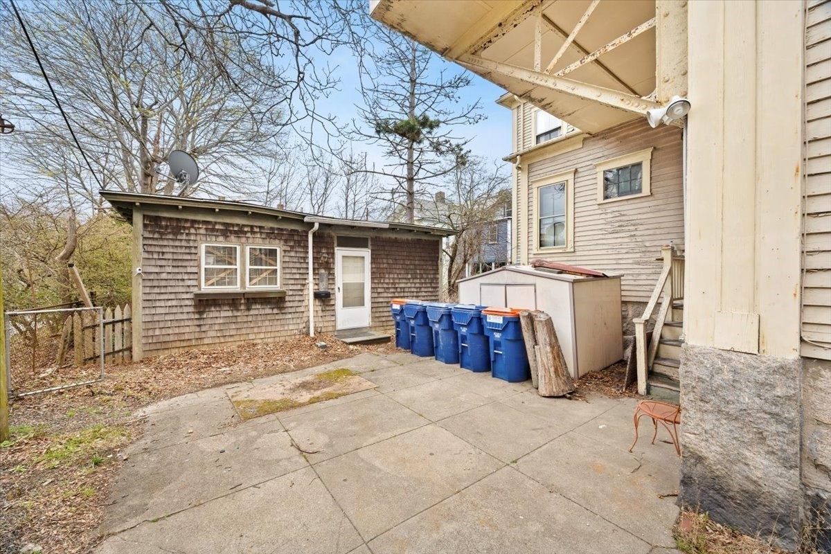 179 Cottage St, New Bedford, MA 02740 - Image 34