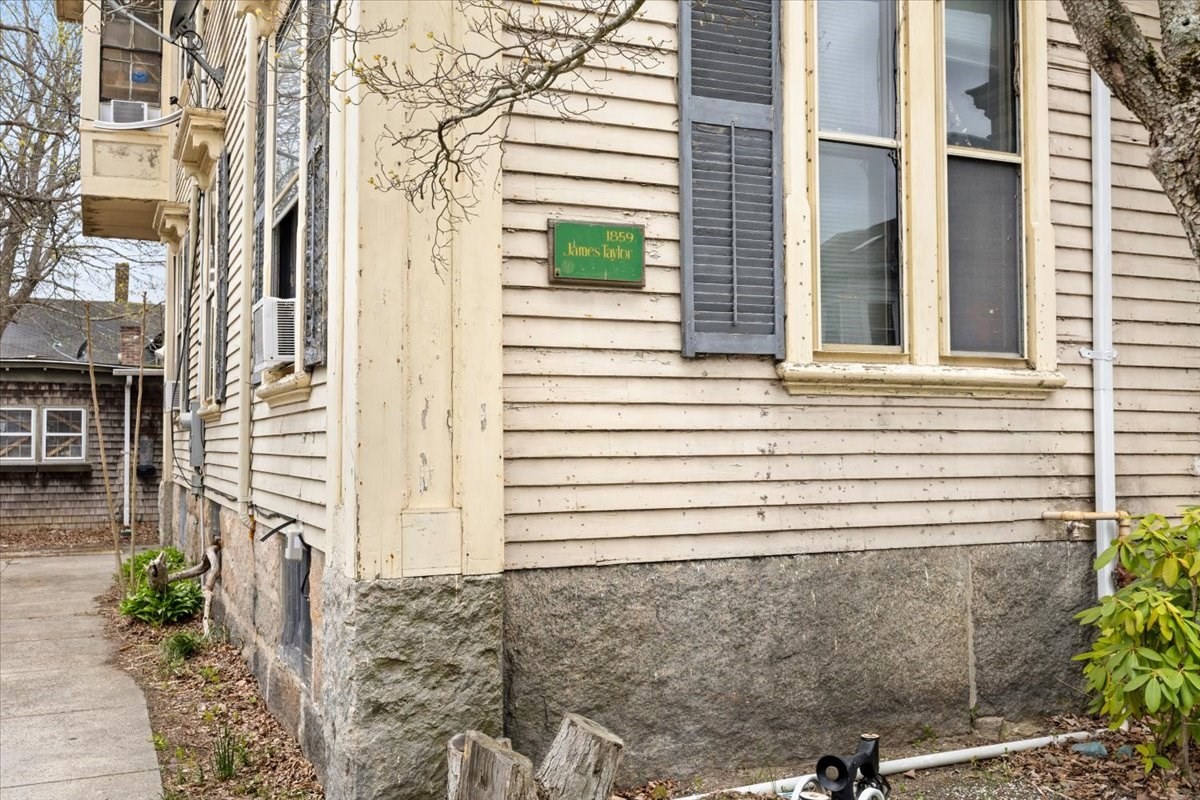 179 Cottage St, New Bedford, MA 02740 - Image 39