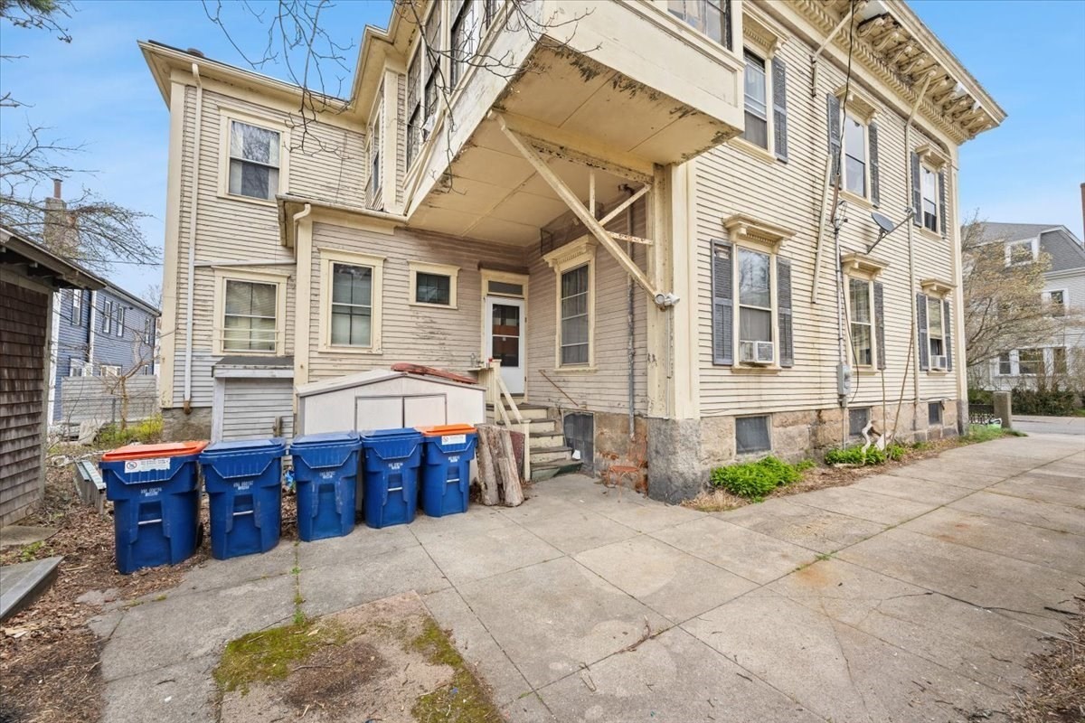 179 Cottage St, New Bedford, MA 02740 - Image 40