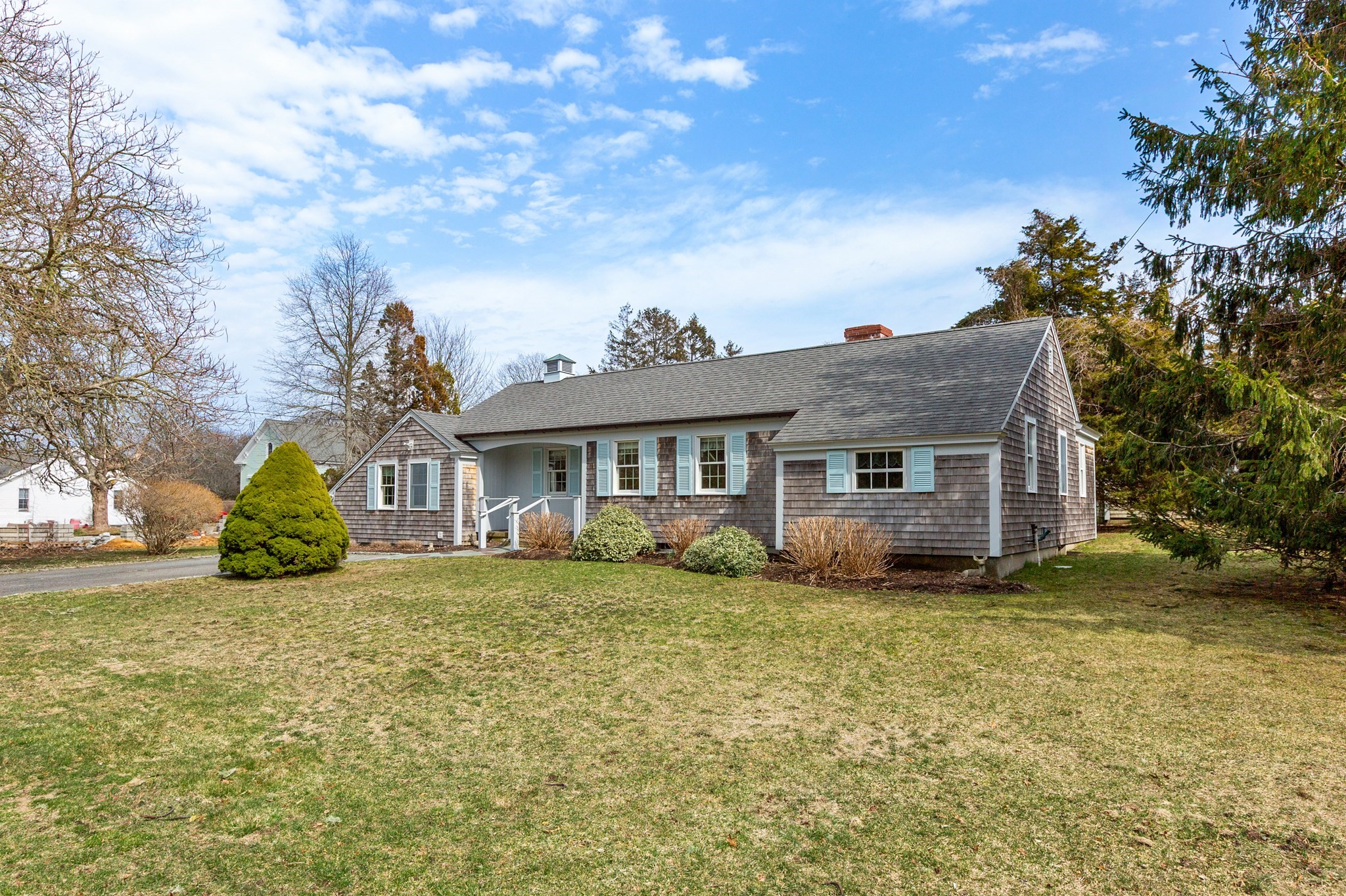 49 Doane Rd, Harwich, MA 02646