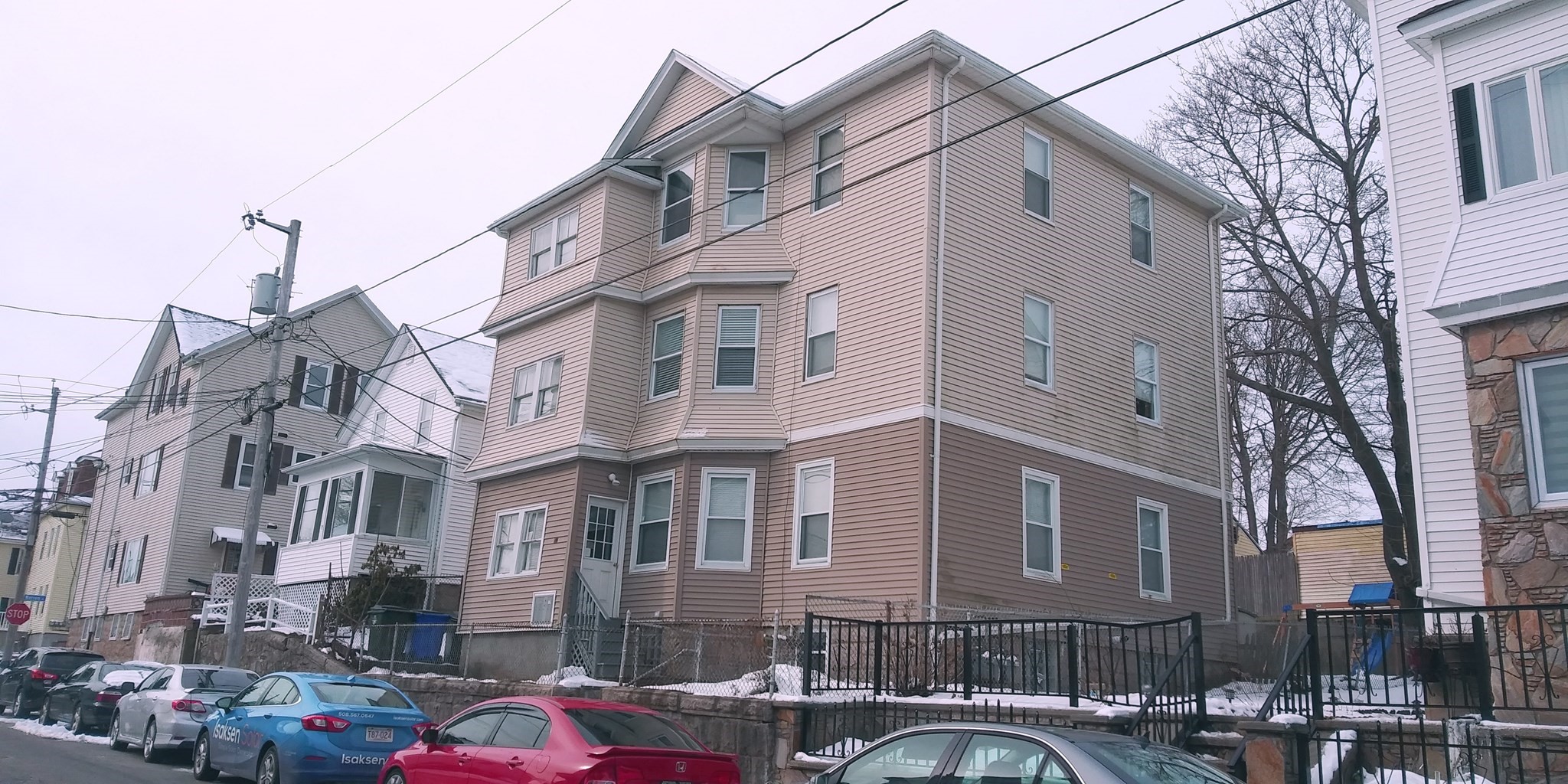 87 Smith, Fall River, MA 02721