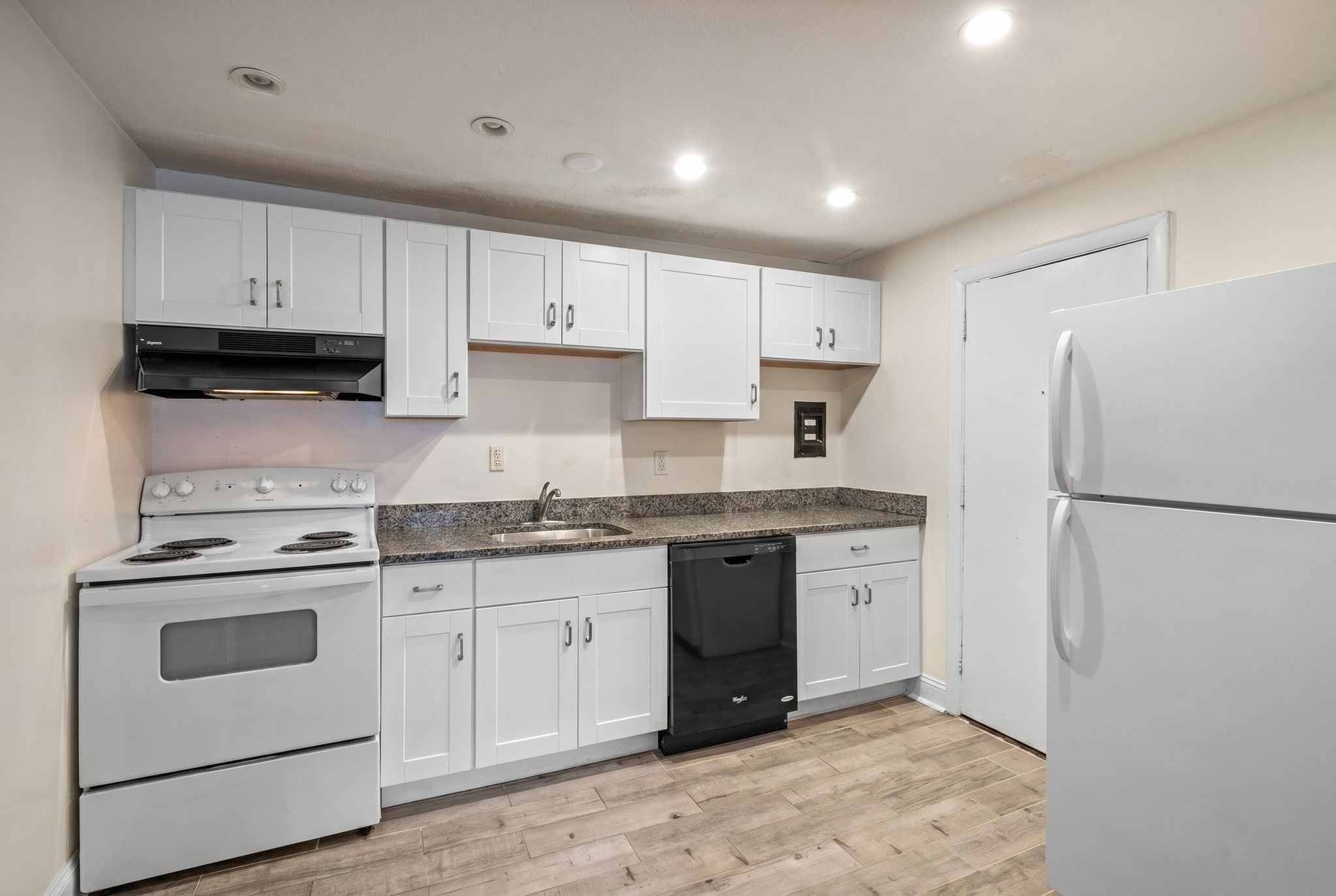 245 Kelton St Unit 11, Brighton, Boston, MA 02134 - Image 2