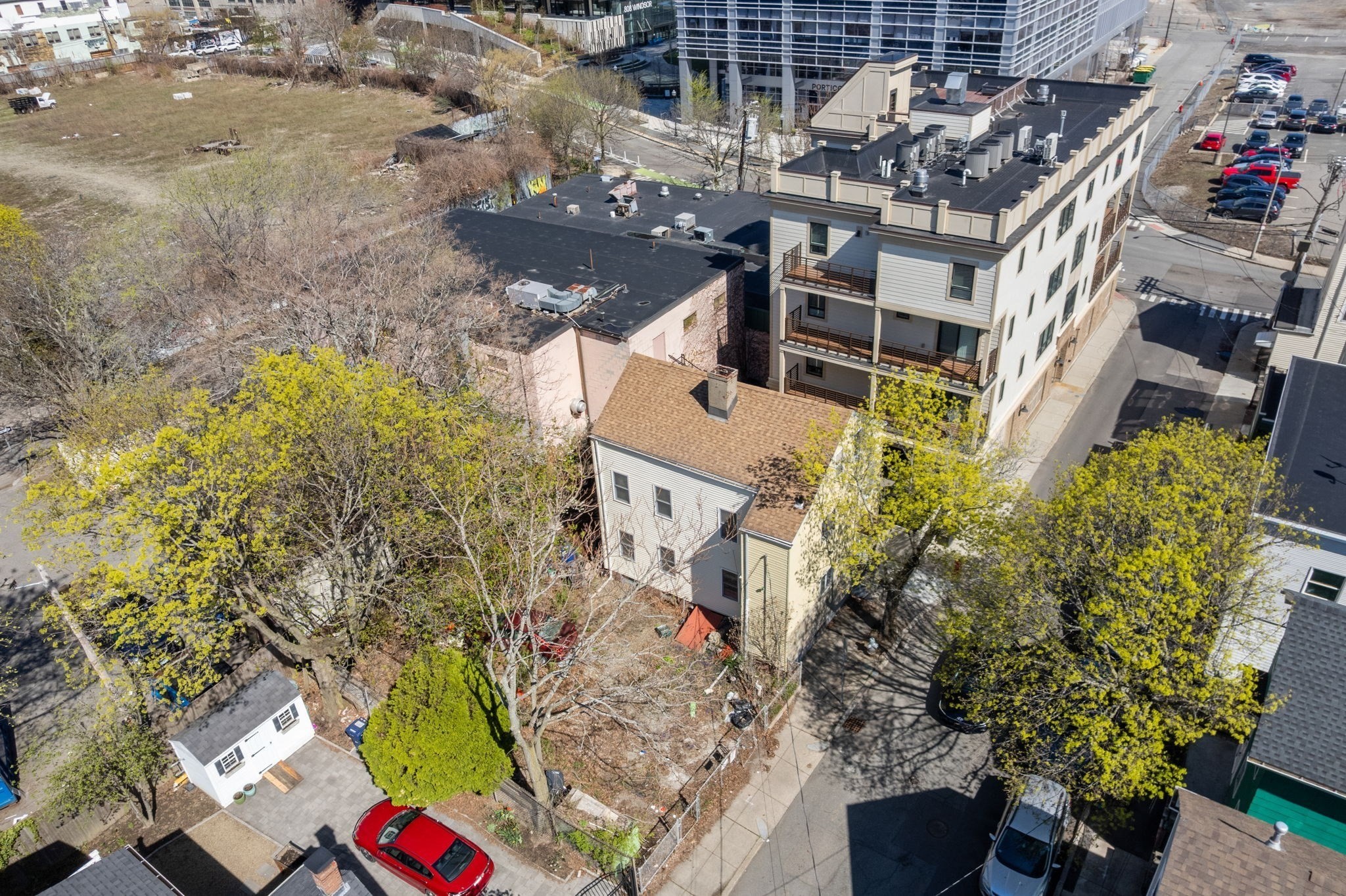 39 Hunting Street, Cambridge, MA 02141