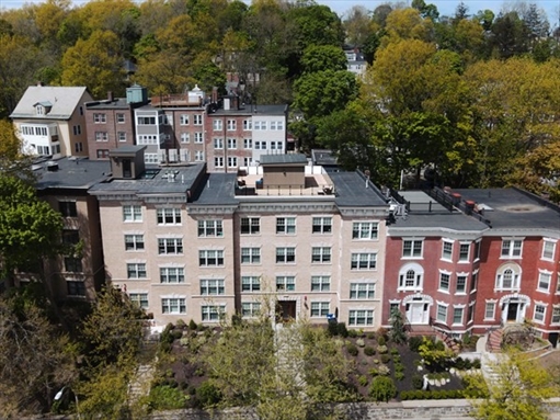 1580 Beacon Street, Apt 100