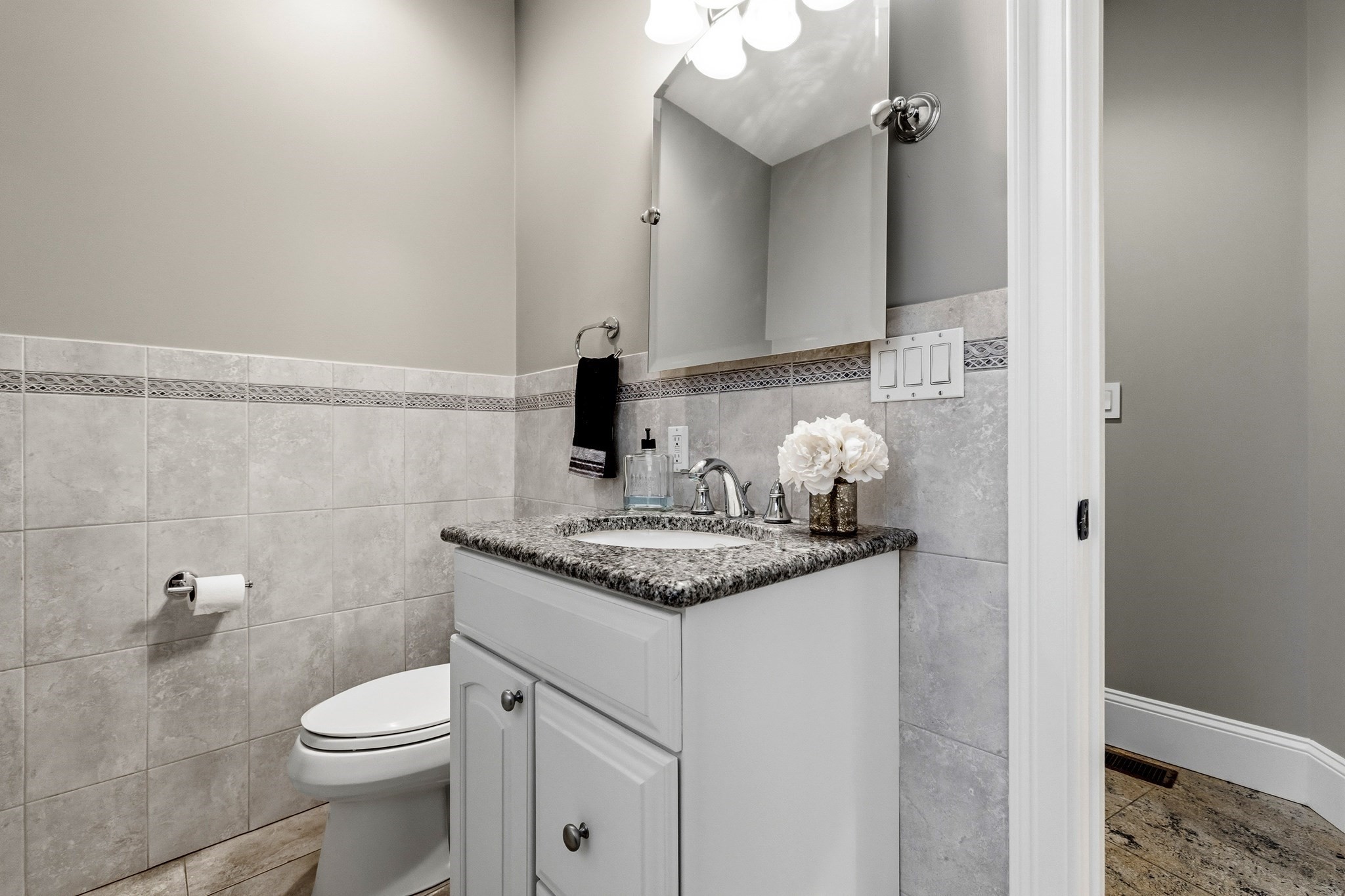 7 Freeman St, Lynnfield, MA 01940 - Image 13