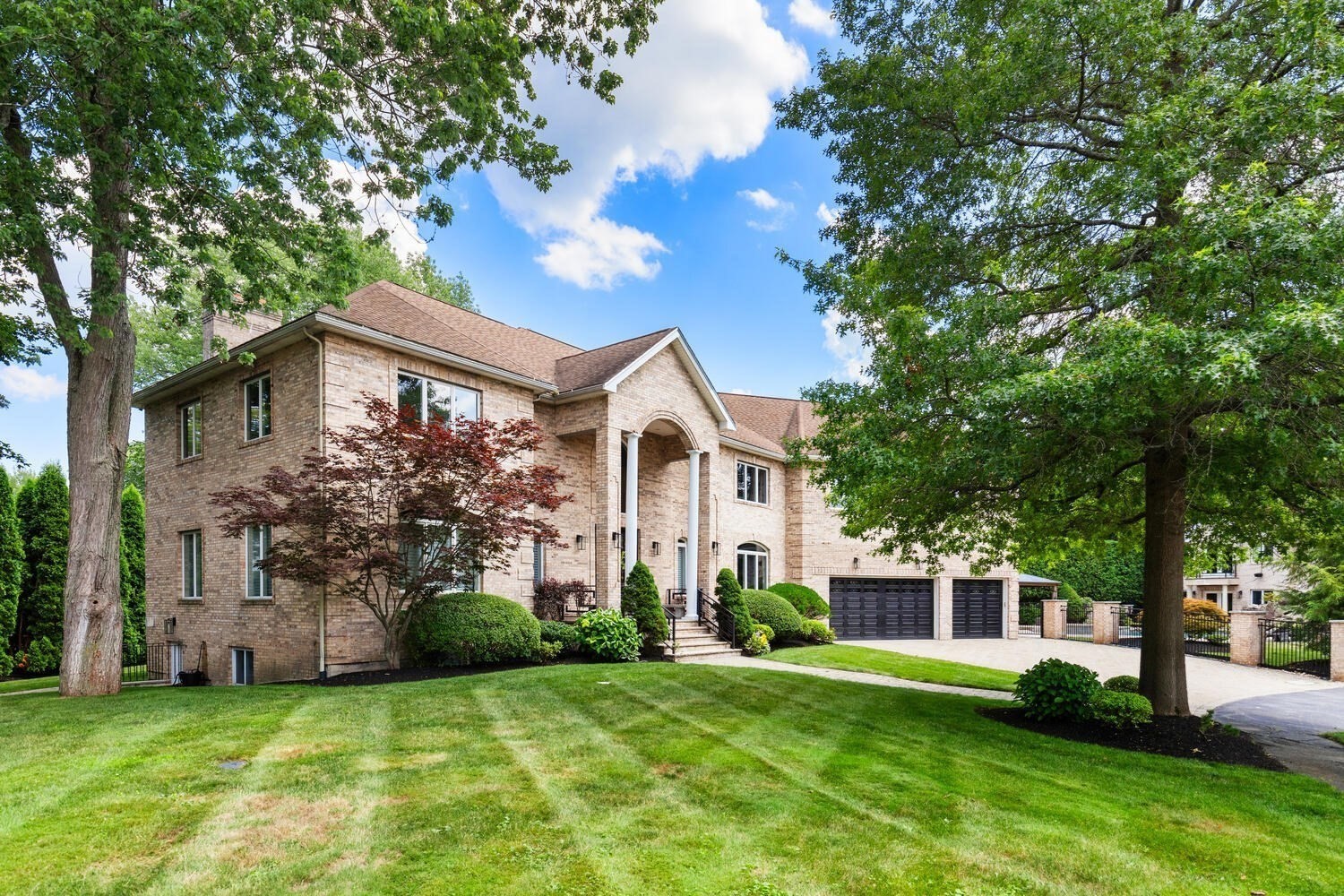 7 Freeman St, Lynnfield, MA 01940 - Image 3