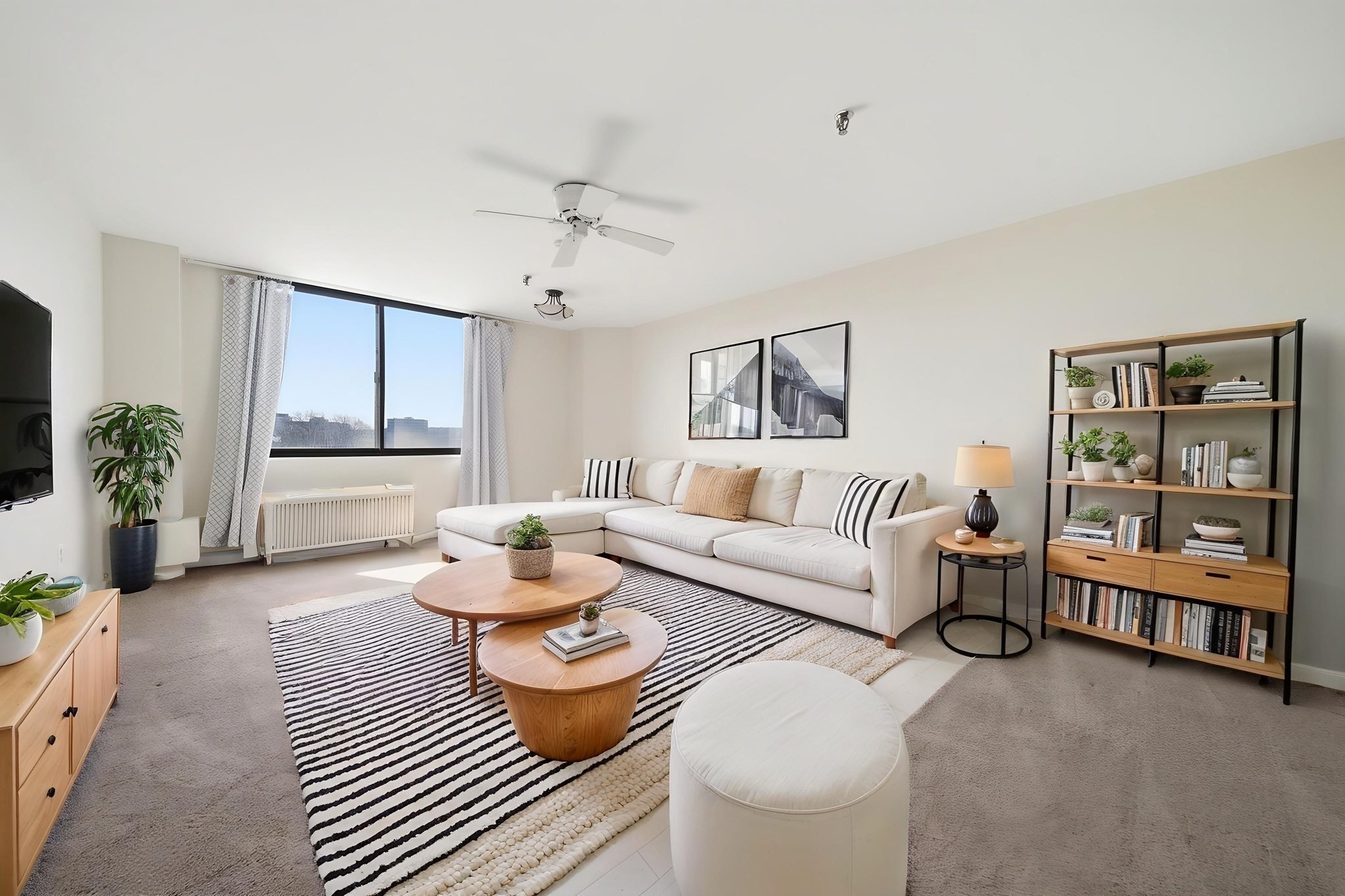 77 Adams St Unit 611, Quincy, MA 02169