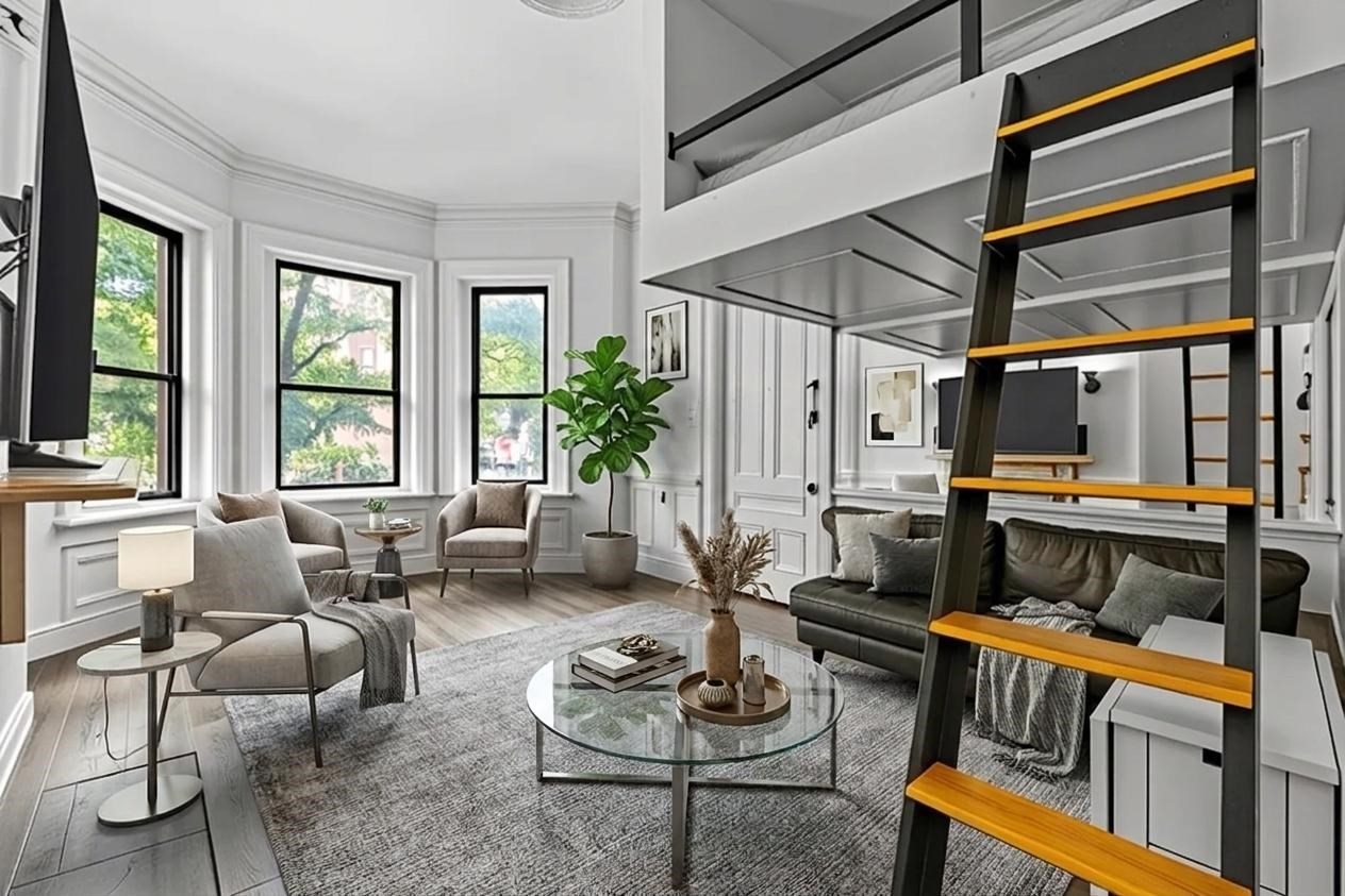 364 Marlborough St. Unit 1, Back Bay, Boston, MA 02116