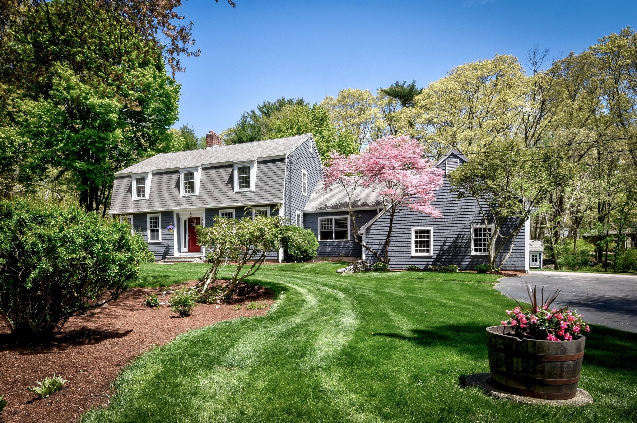3 Bridle Path, Sherborn, MA 01770