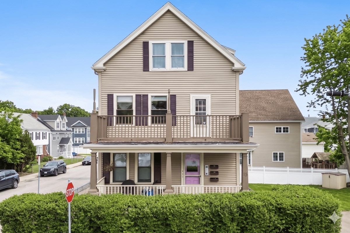 15 Hillock St. Unit 2., Roslindale, Boston, MA 02131