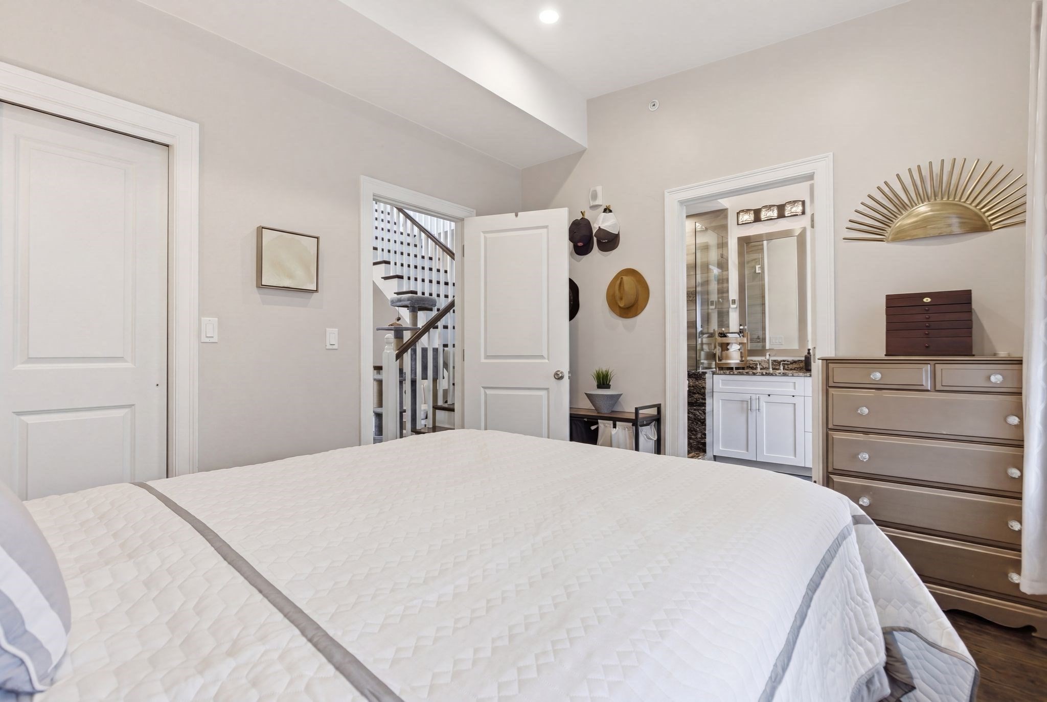 167 Putnam St Unit PH 3, East Boston, Boston, MA 02128 - Image 15
