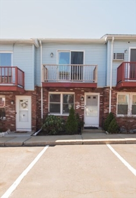 250 Congress Ave, Apt 40