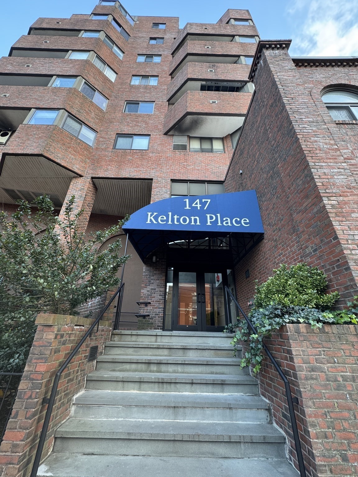 147 Kelton Unit 305, Allston, Boston, MA 02134