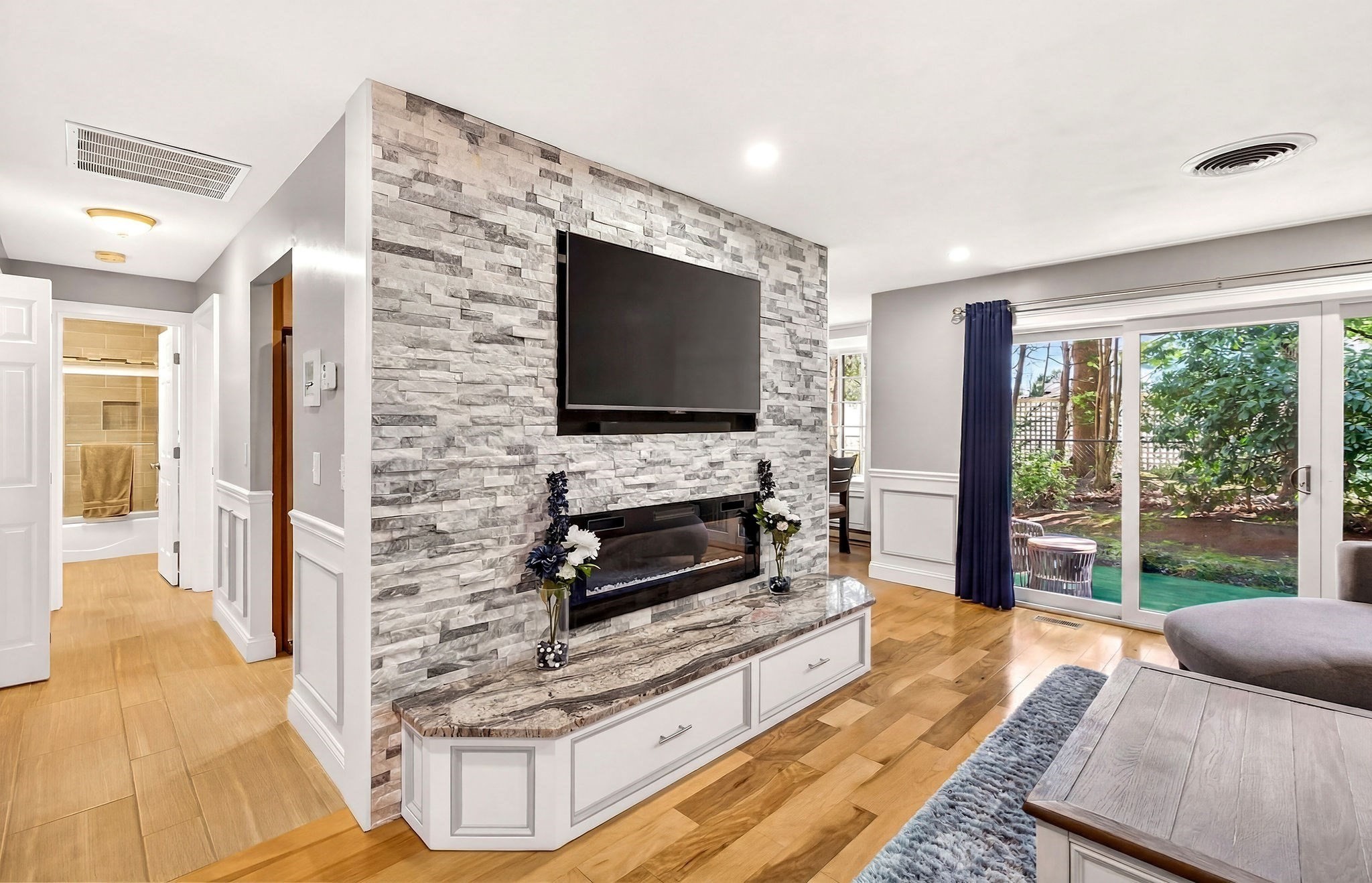 31 Church Green Unit 102, Taunton, MA 02780
