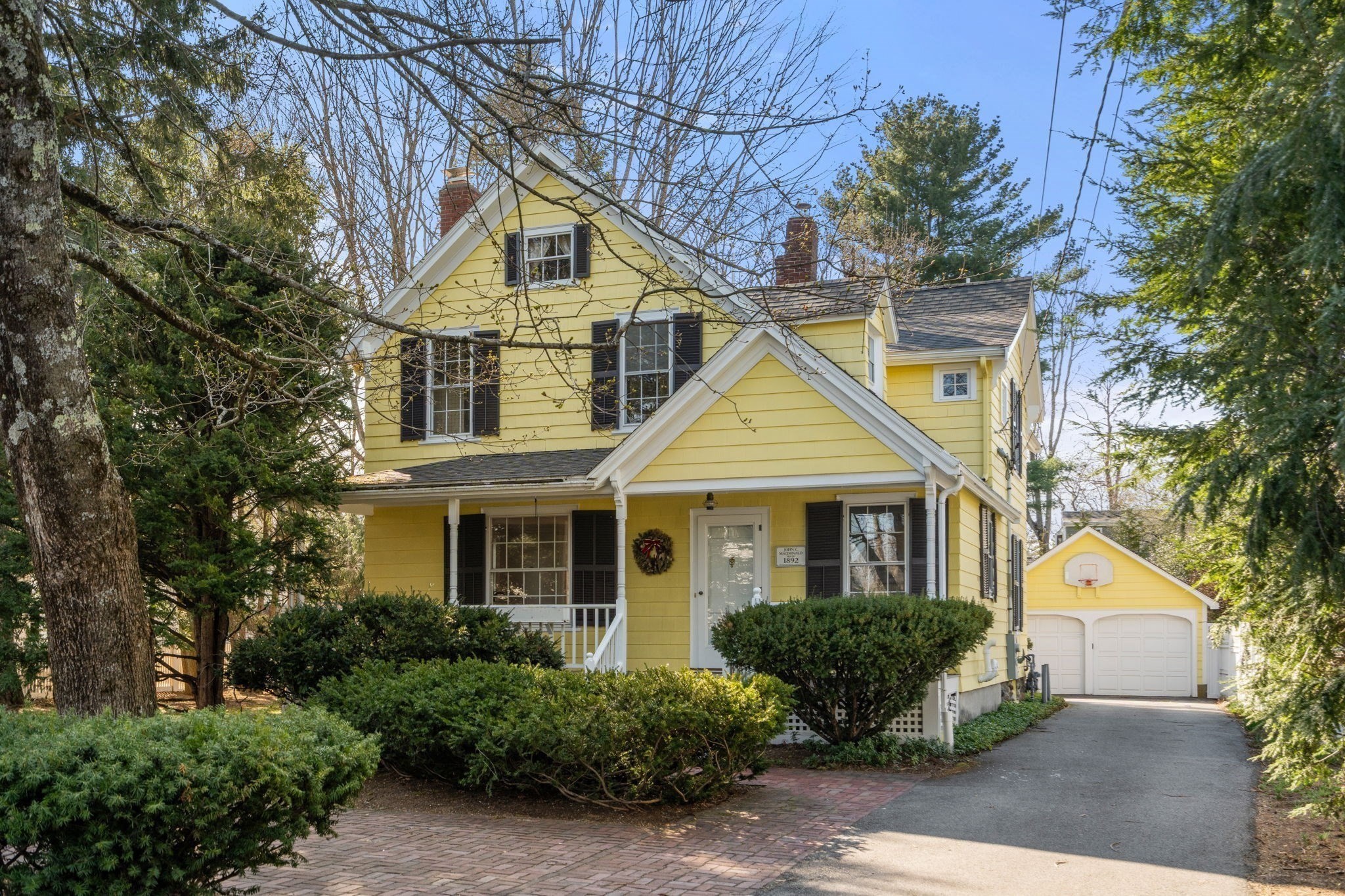 51 Wellesley Street, Weston, MA 02493
