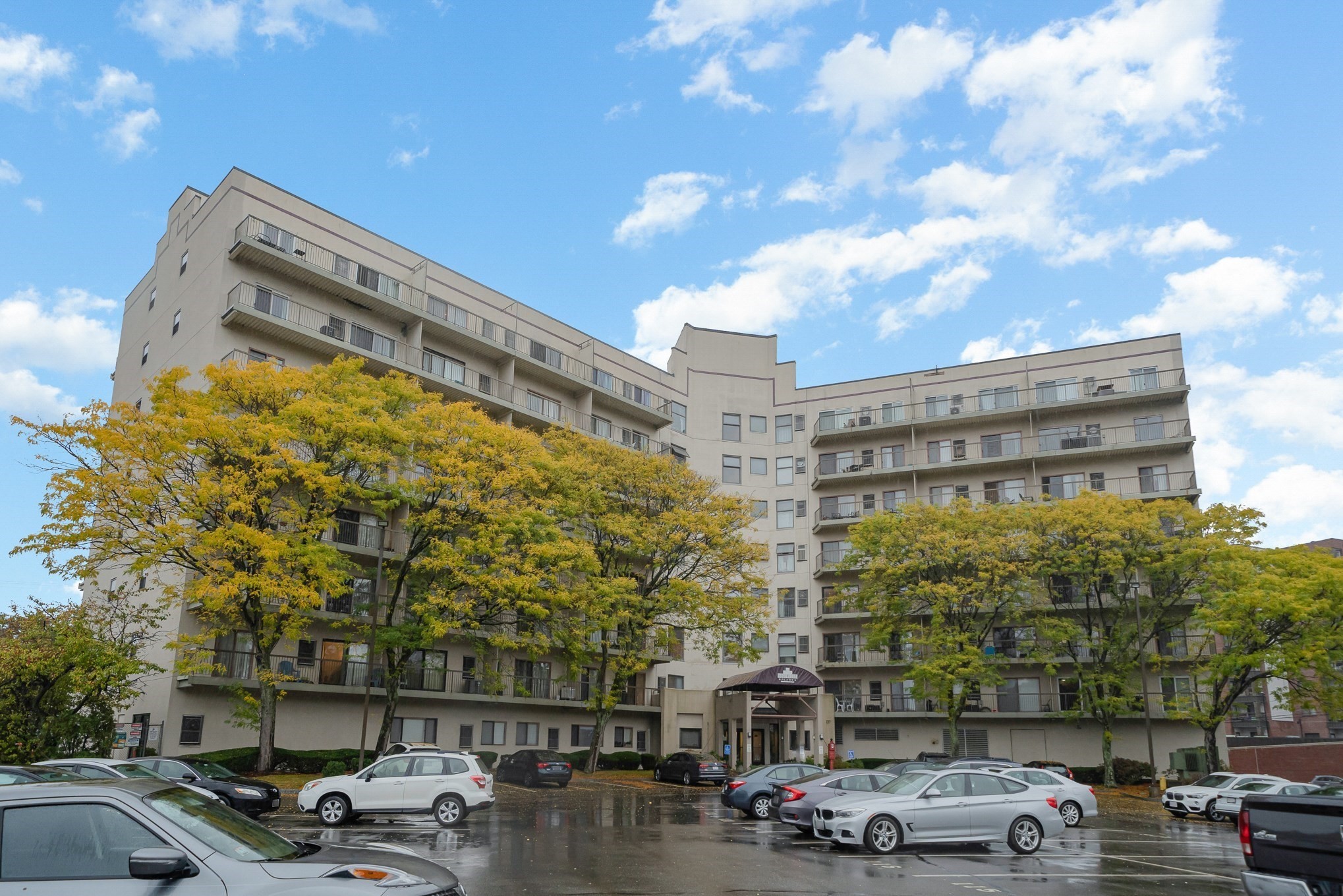 133 Commander Shea Blvd Unit 505, Quincy, MA 02171