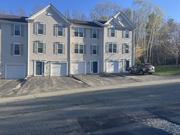 26 Daffodil Ct Unit 26, Grafton, MA 01560