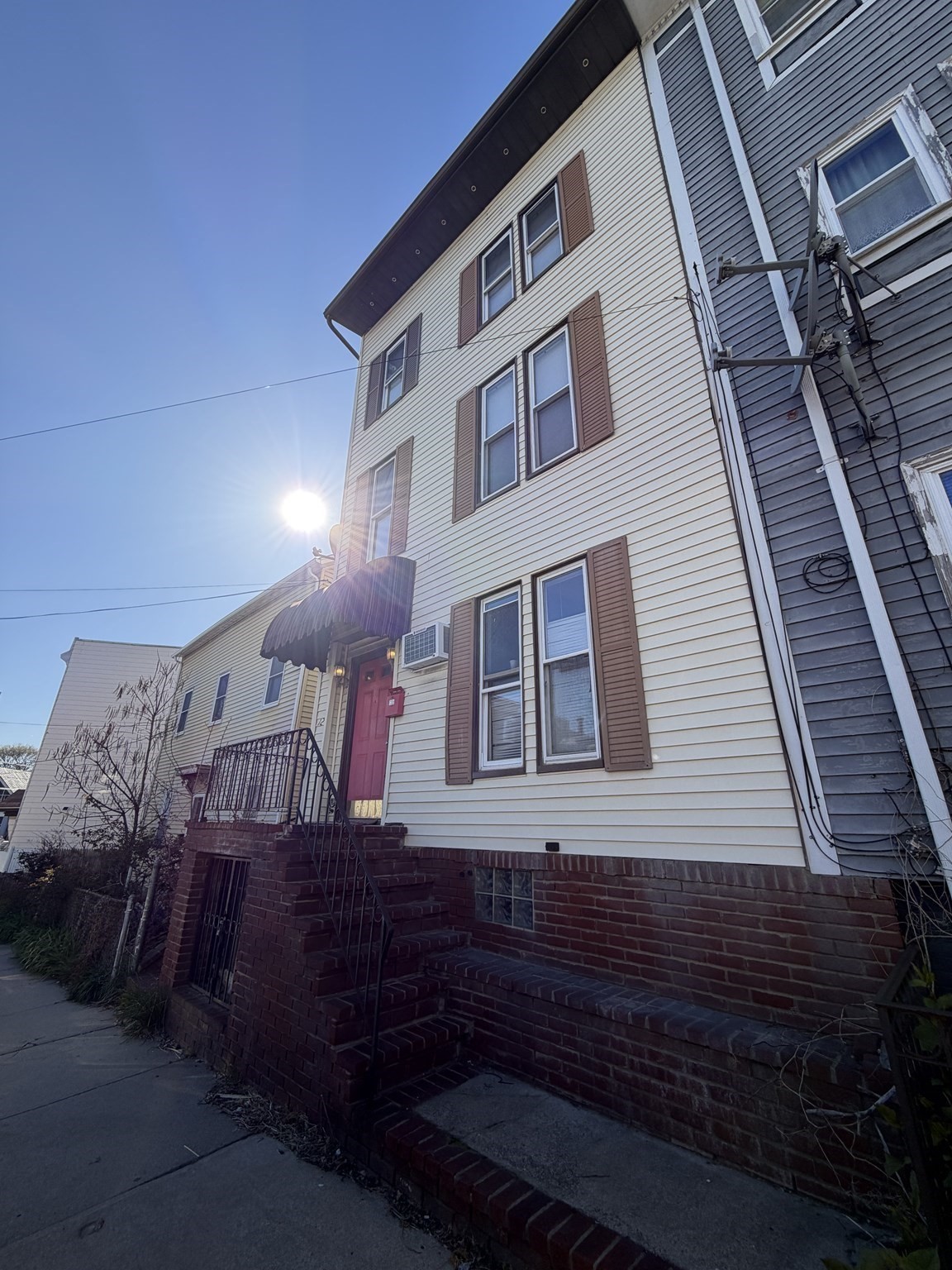 12 Leeds St, South Boston, Boston, MA 02127