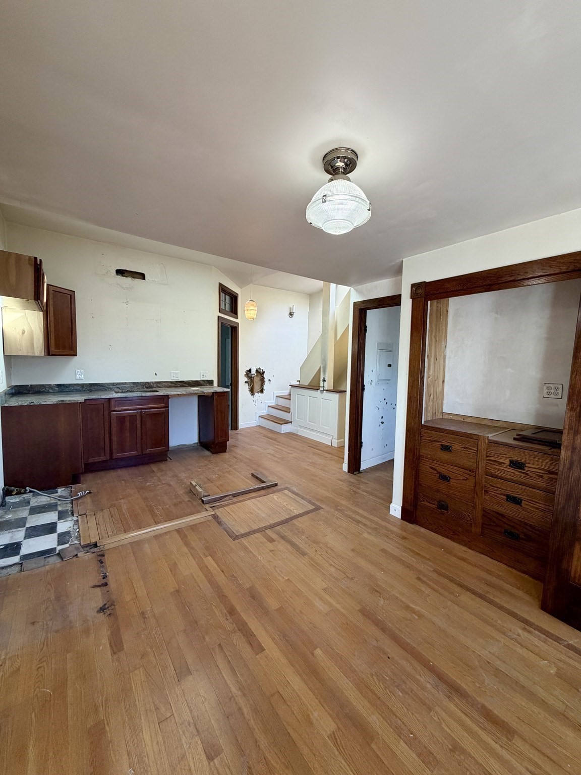 8 Leeds St, South Boston, Boston, MA 02127 - Image 4