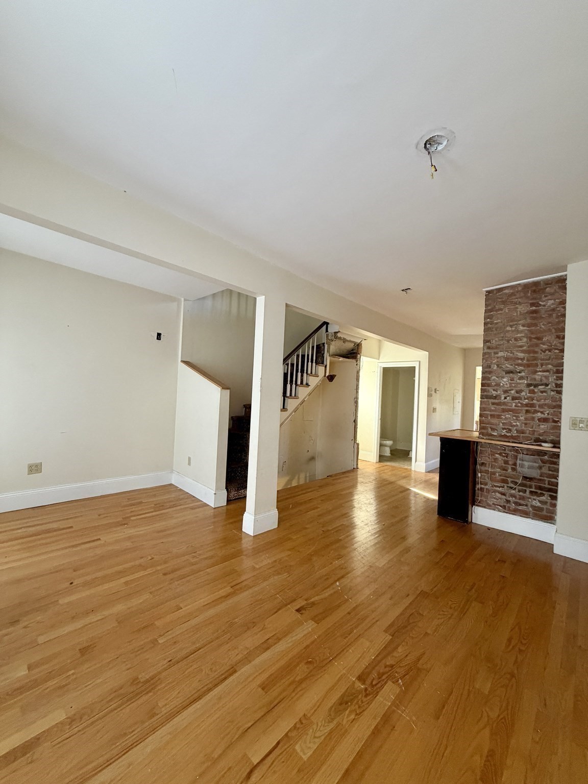 8 Leeds St, South Boston, Boston, MA 02127 - Image 6