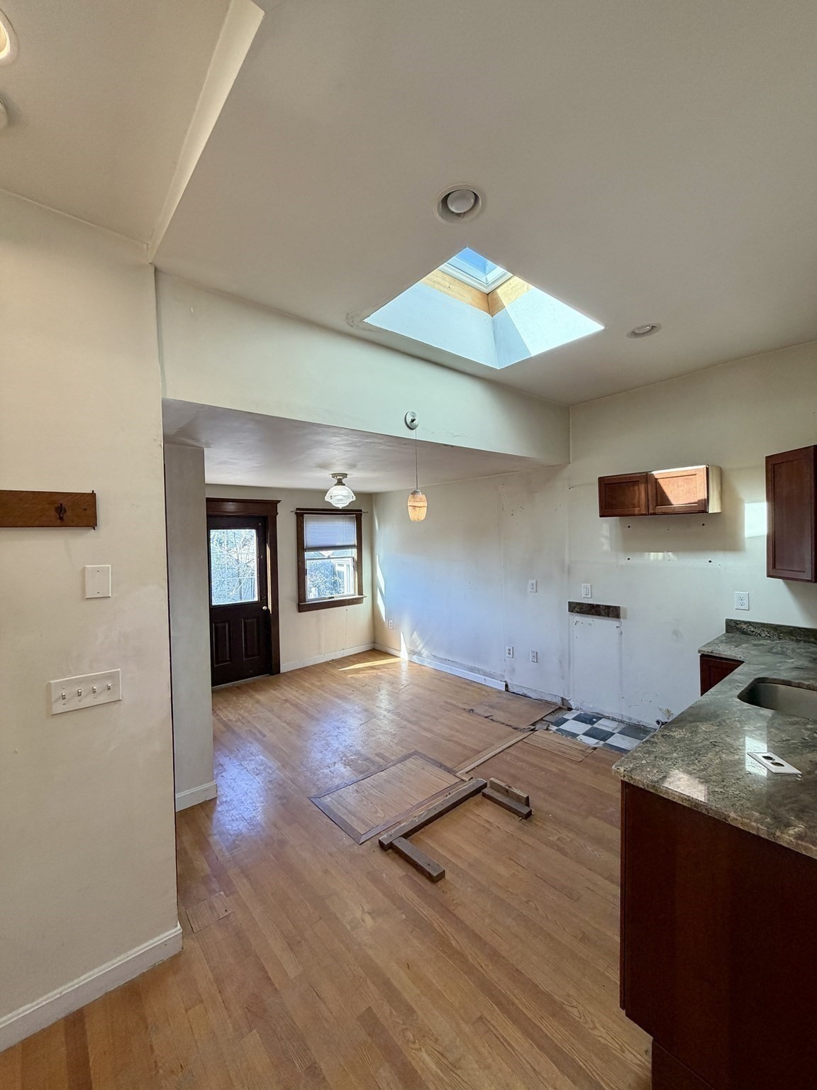 8 Leeds St, South Boston, Boston, MA 02127 - Image 12