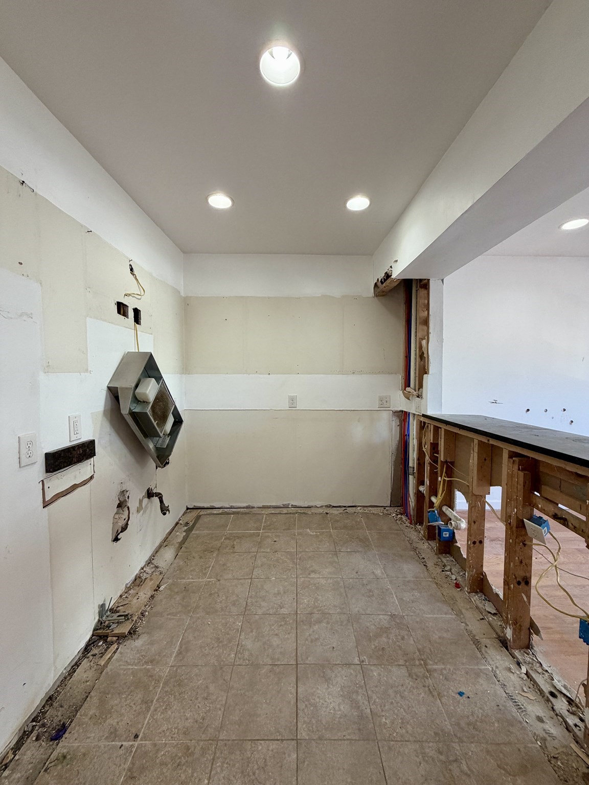 8 Leeds St, South Boston, Boston, MA 02127 - Image 5