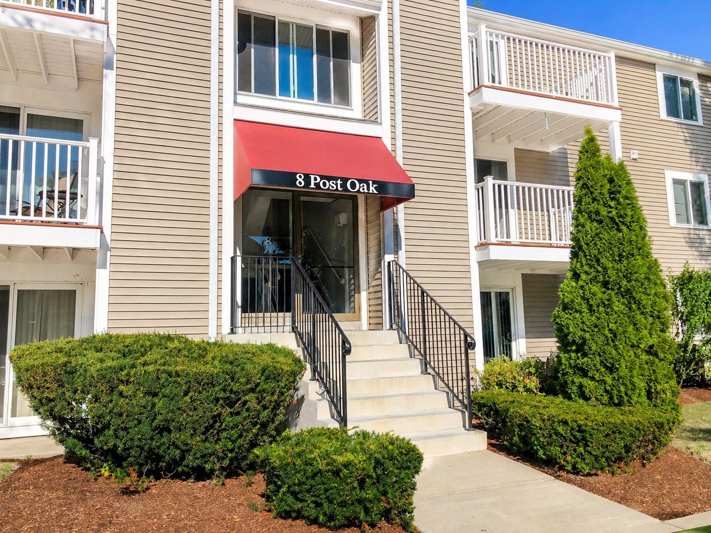 8 Post Oak Ln Unit 20, Natick, MA 01760