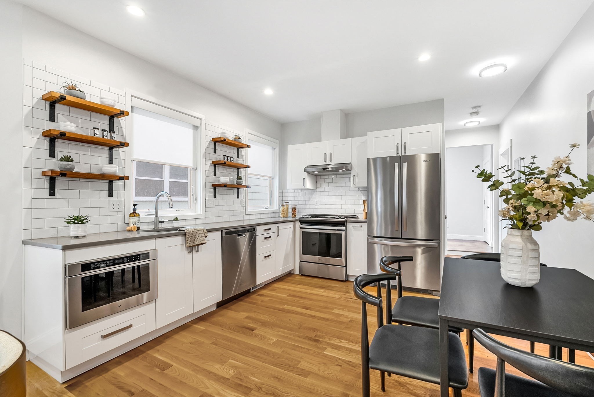 26 Hardwick Street Unit 1, Cambridge, MA 02141
