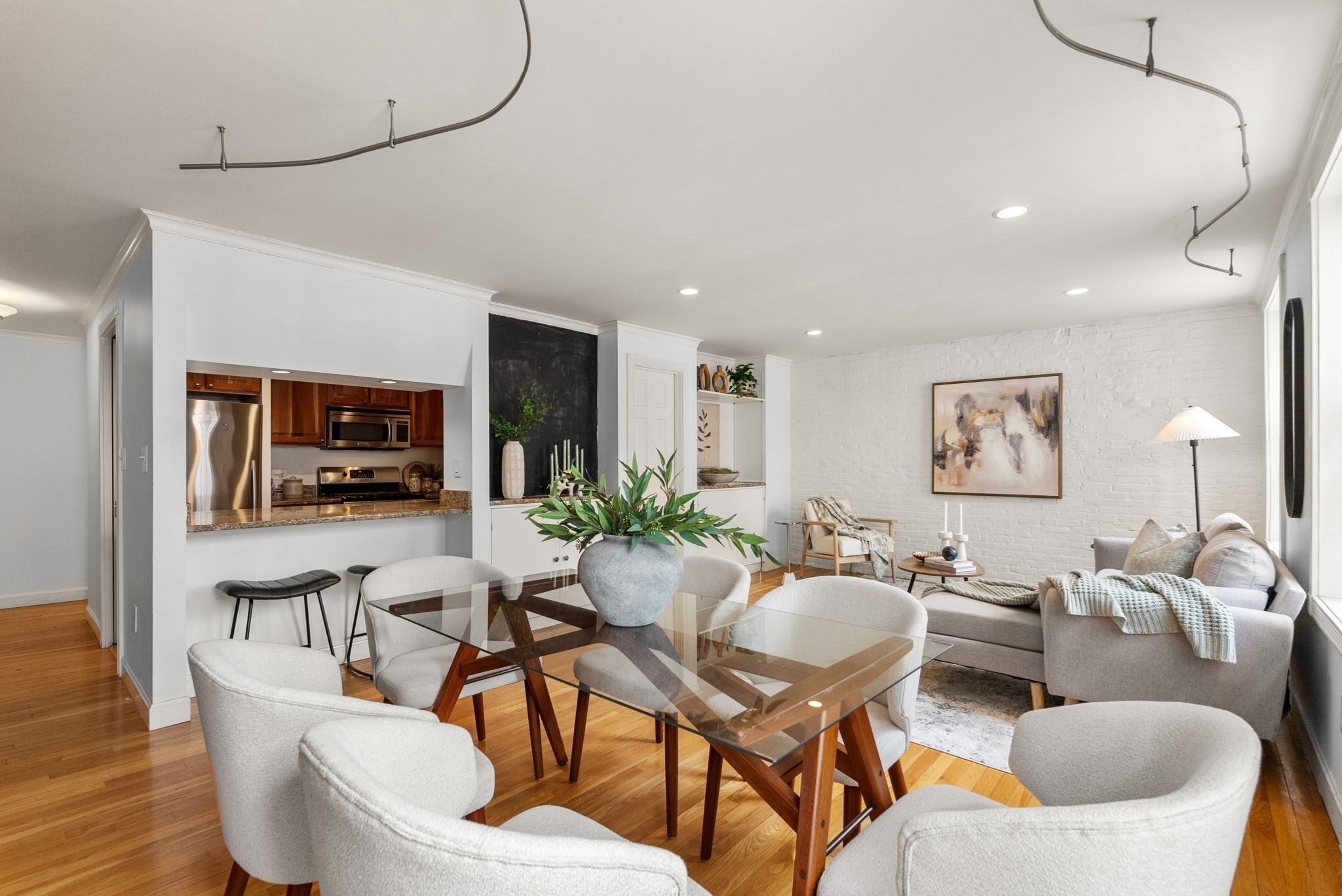17 Bowdoin Street Unit 4AB, Beacon Hill, Boston, MA 02114 - Image 2