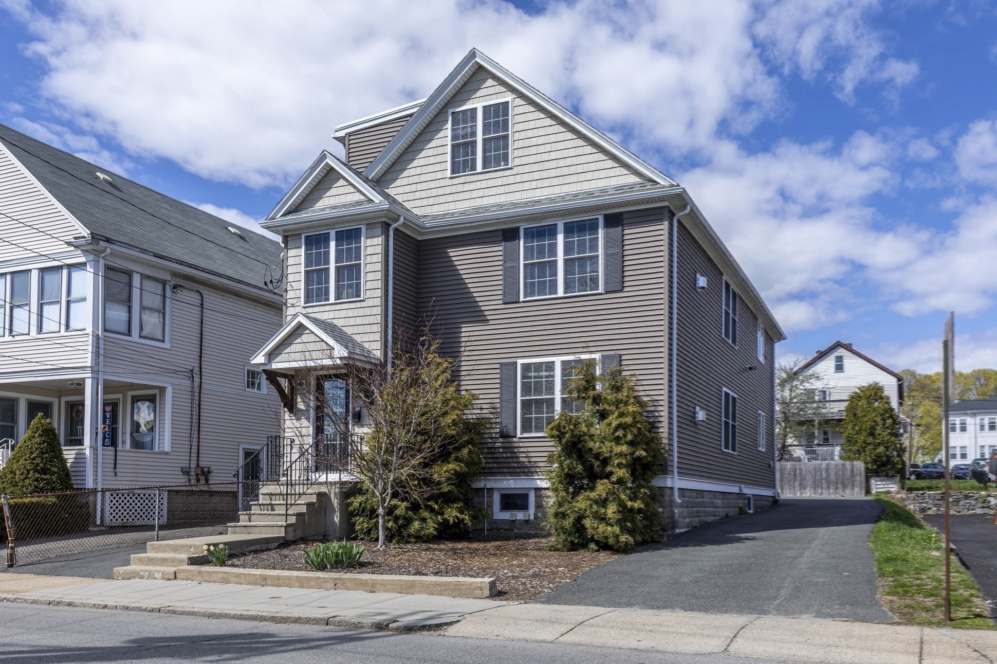 26 Shirley St Unit B, Winthrop, MA 02152