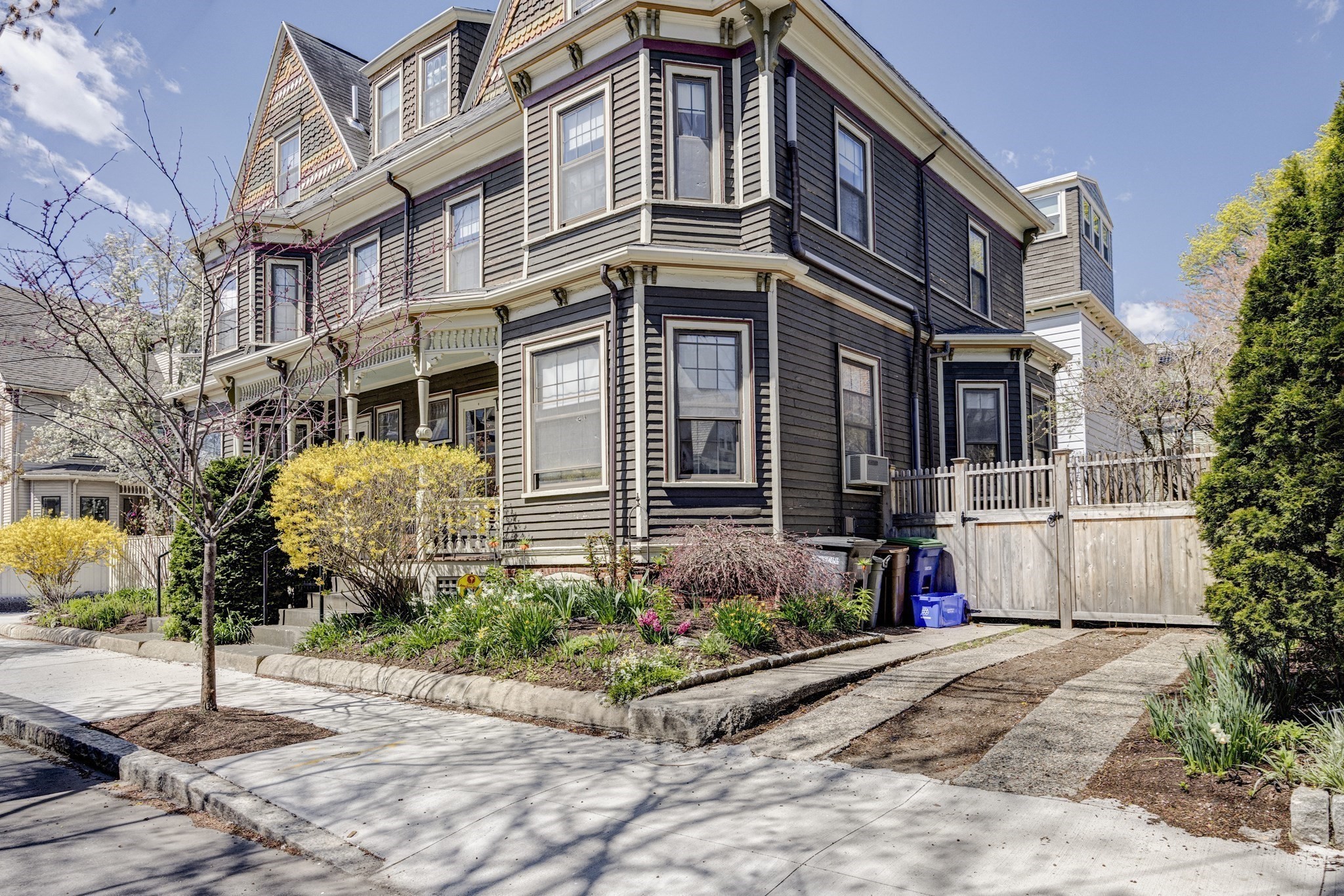 41 Meacham Rd Unit 41, Somerville, MA 02144