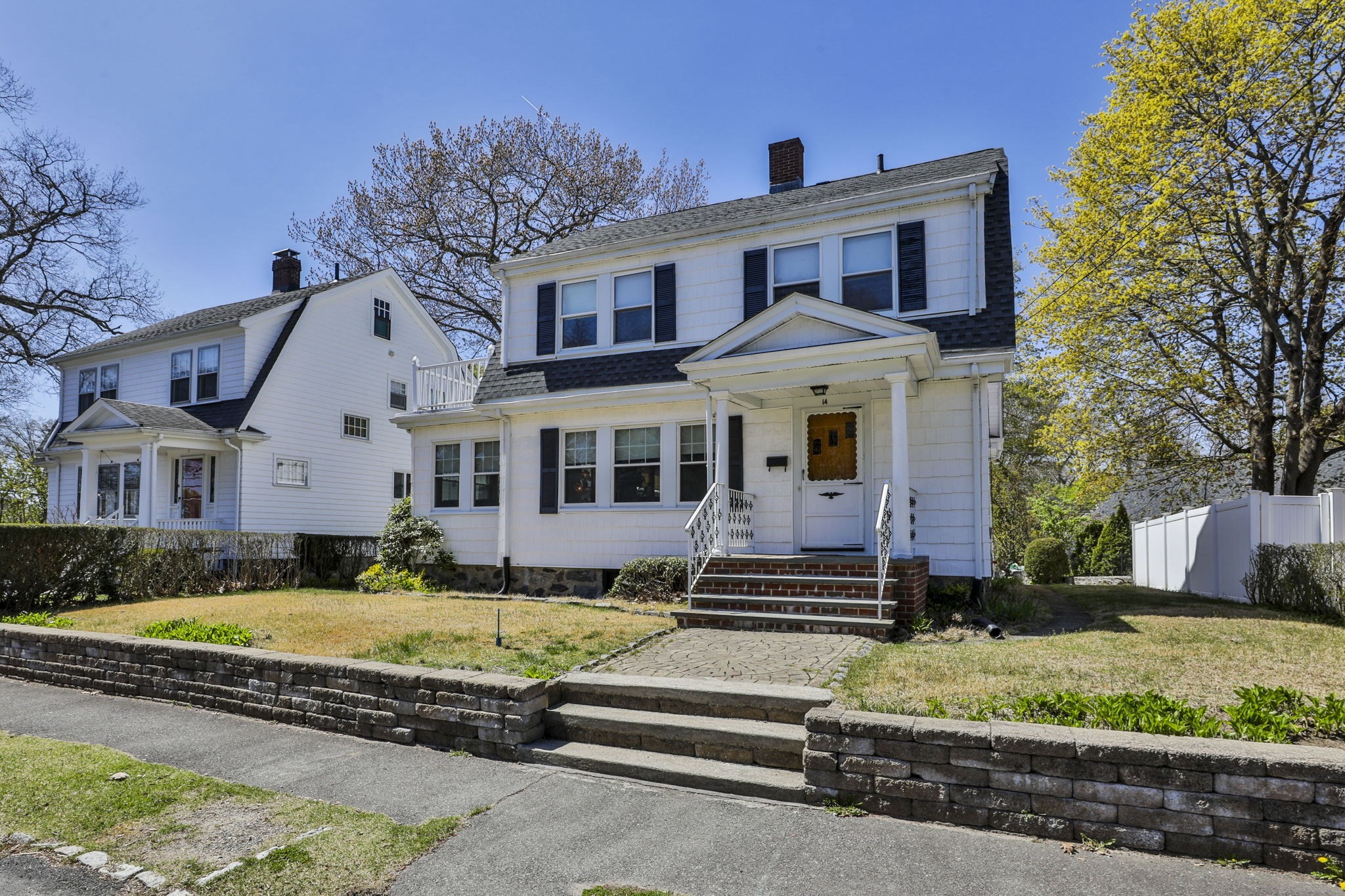 14 Crown St, Milton, MA 02186