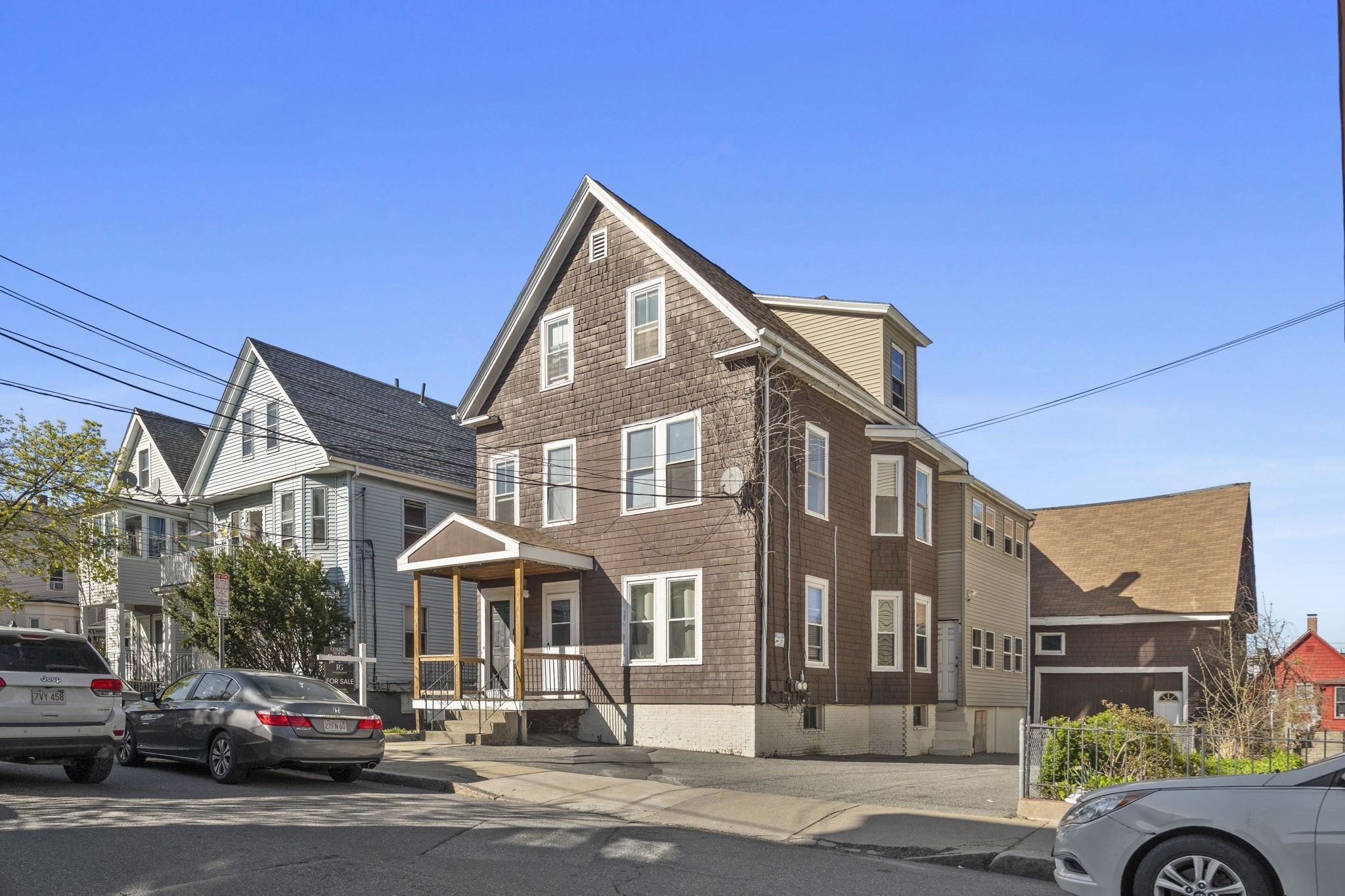 65 Derby St, Somerville, MA 02145