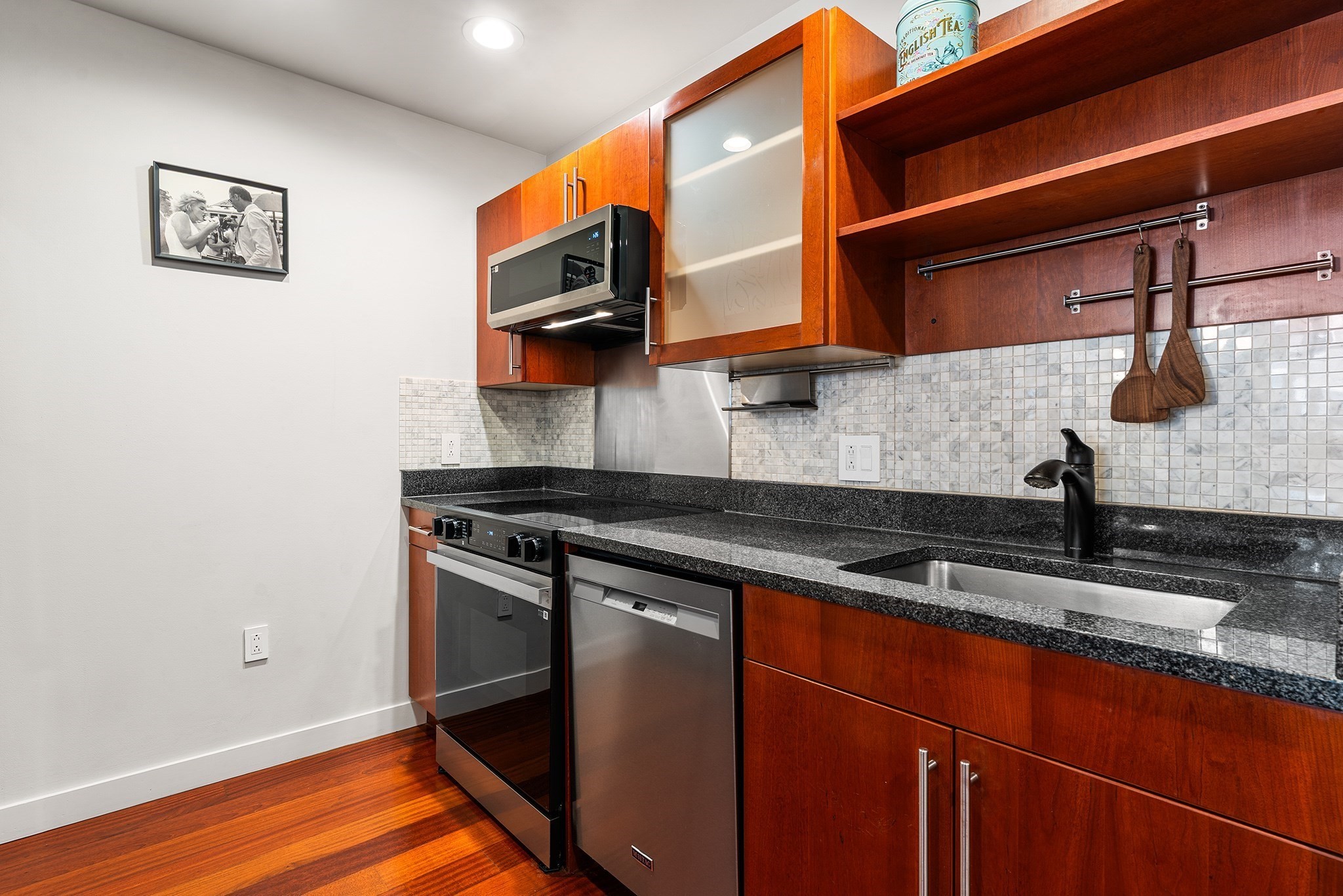 17 Otis St Unit 105, Cambridge, MA 02141 - Image 8