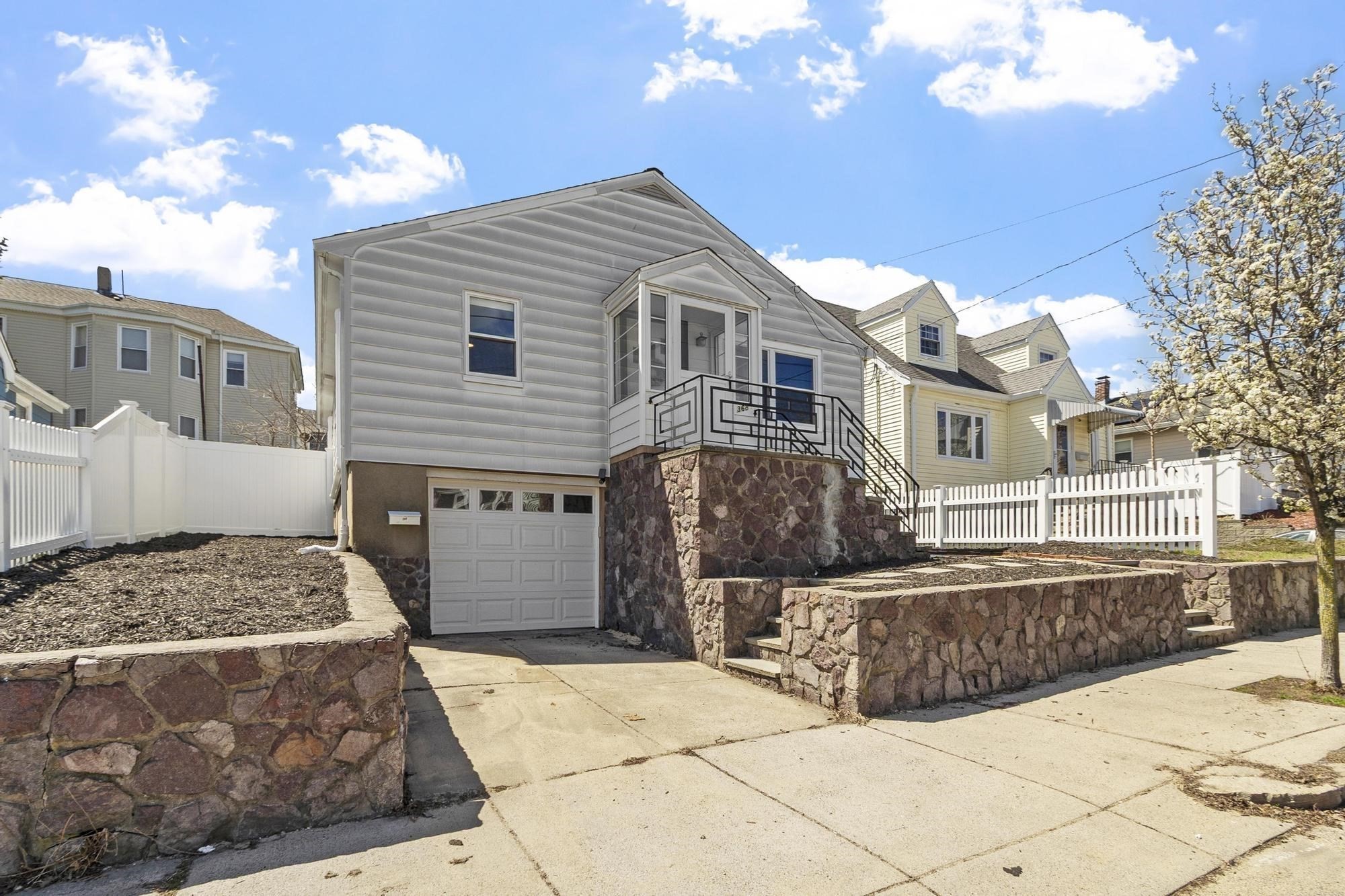 368 Park Avenue, Revere, MA 02151
