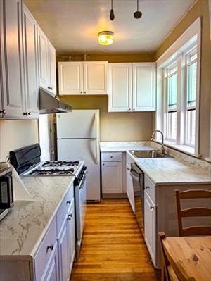 1633 Commonwealth Ave, Apt 12