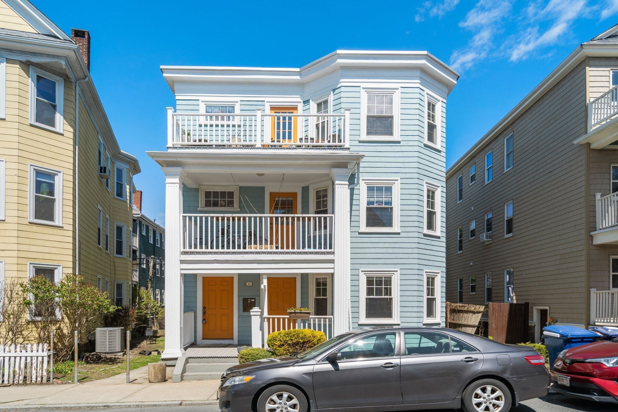 16 Woodlawn St Unit 1, Jamaica Plain, Boston, MA 02130