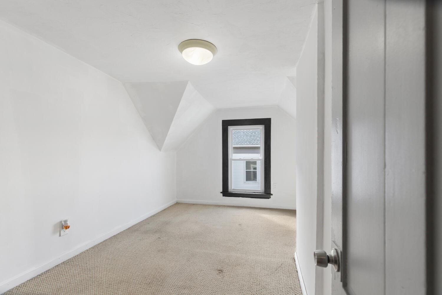 48 Waverly, Lynn, MA 01904 - Image 16