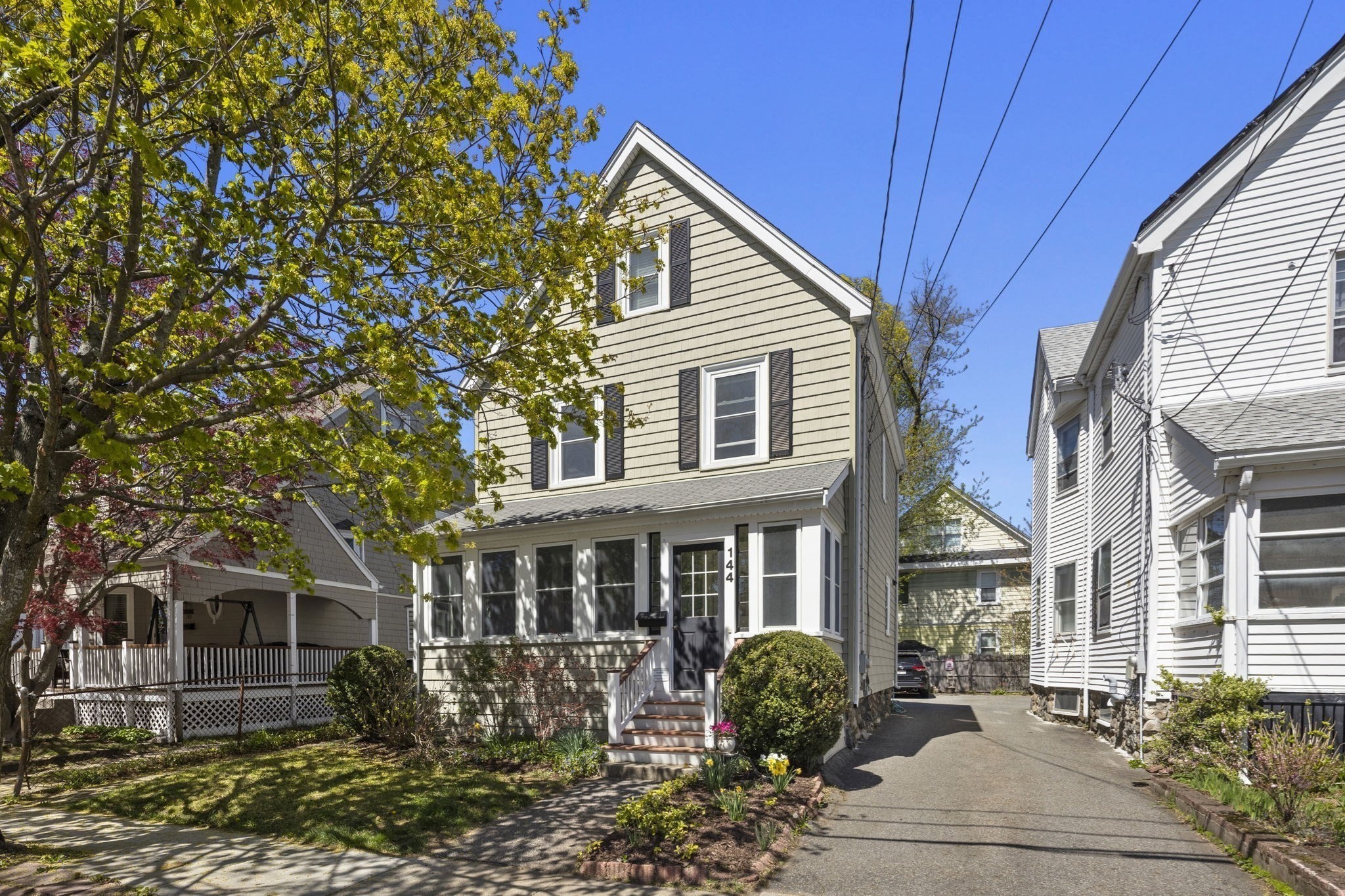 144 Alder St, Waltham, MA 02453