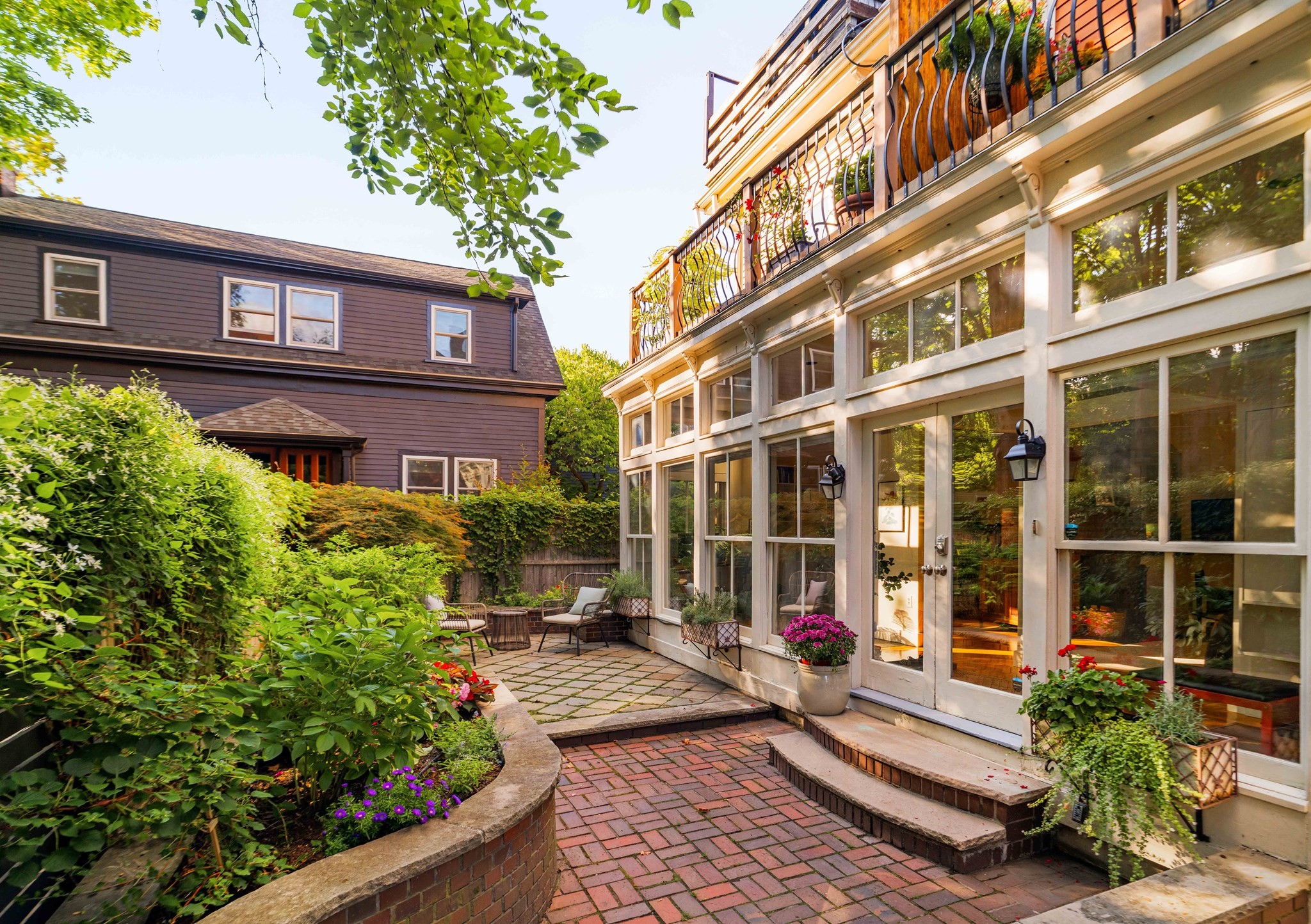 61 Dana Street Unit 4, Cambridge, MA 02138