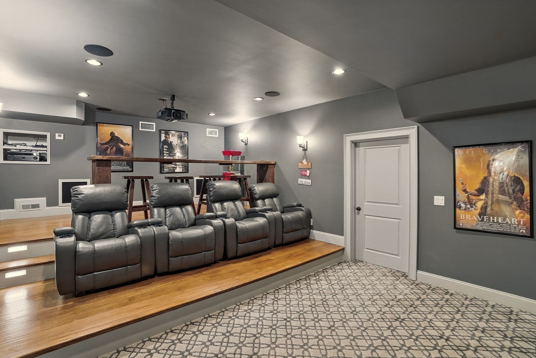 4 Abbott Ln, Bedford, MA 01730 - Image 28