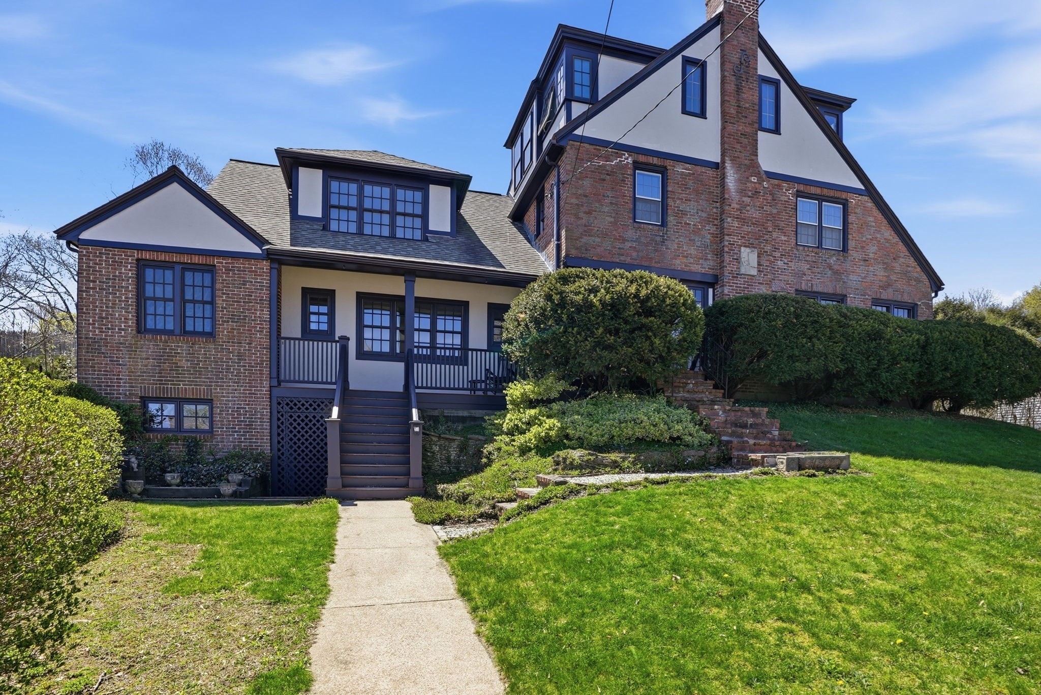 34 Governor Long Rd, Hingham, MA 02043